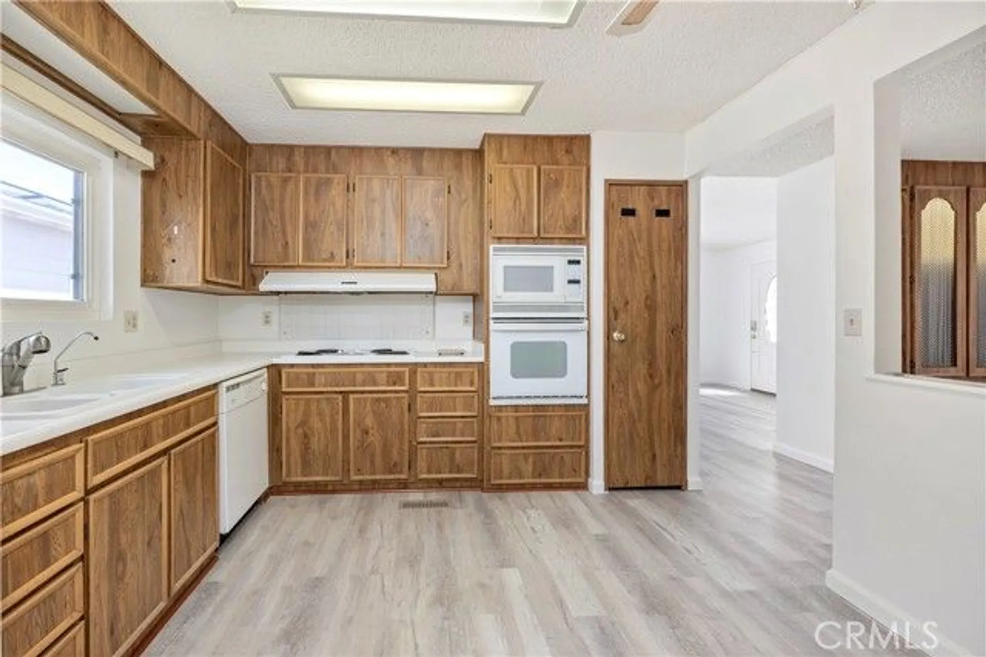 Property Slideshow image 13 of 34 | 2953 manzanita way, Hemet, CA, 92545