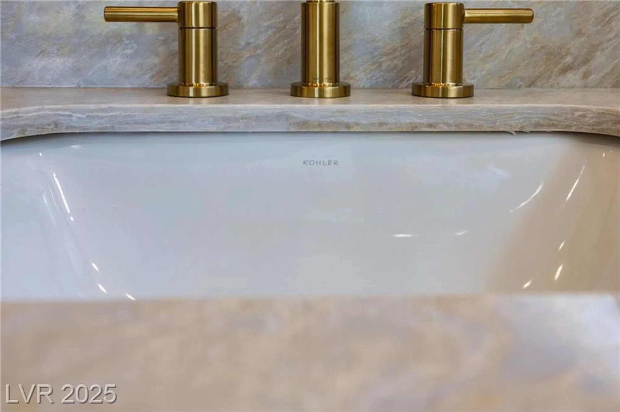 Property Slideshow image 21 of 43 | 2725 youngdale dr, Las Vegas, NV, 89134