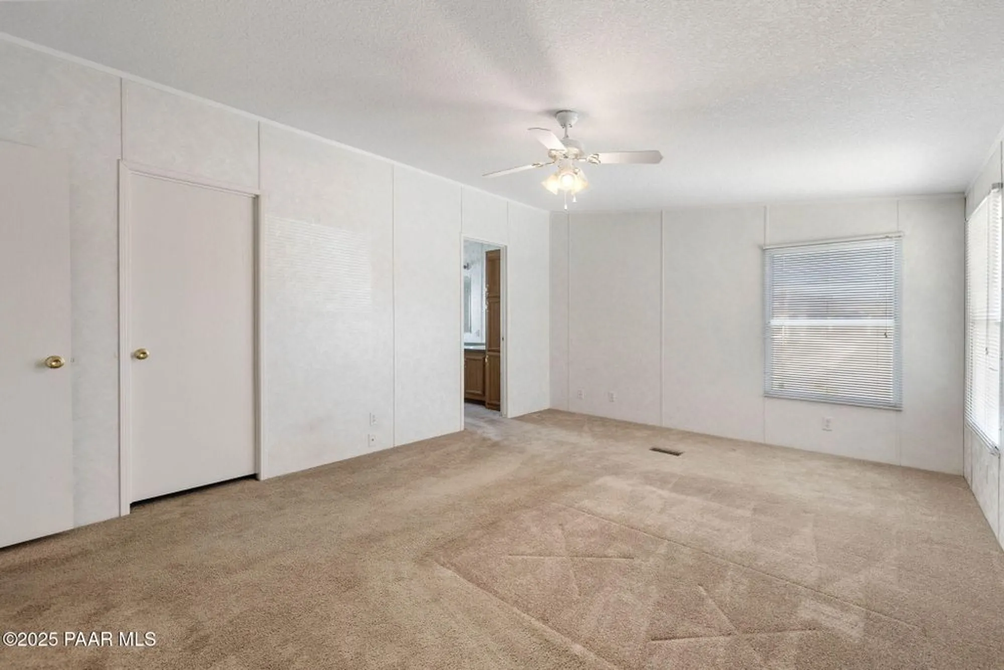 Property Slideshow image 14 of 21 | 652 mesquite tree dr, Prescott Valley, AZ, 86327