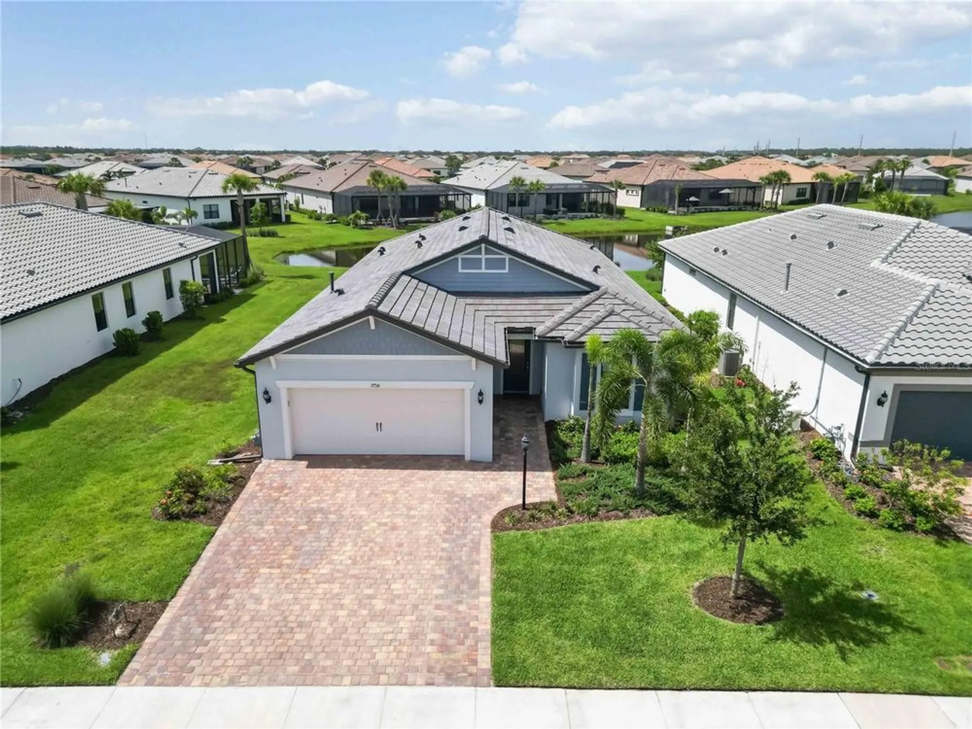 Property Slideshow image 53 of 79 | 7758 summerland cv, Bradenton, FL, 34202