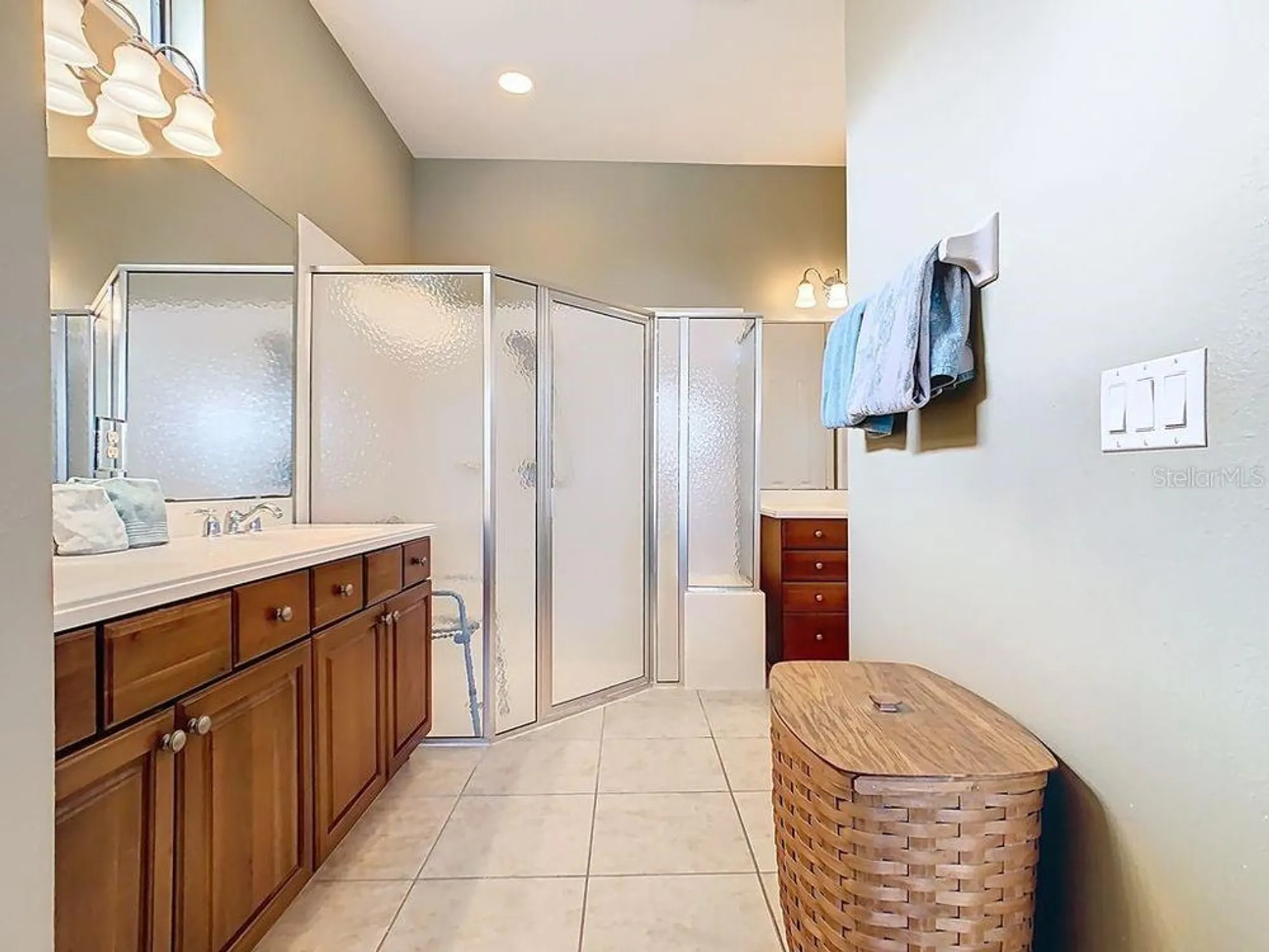 Property Slideshow image 37 of 63 | 639 villa park rd, Kissimmee, FL, 34759