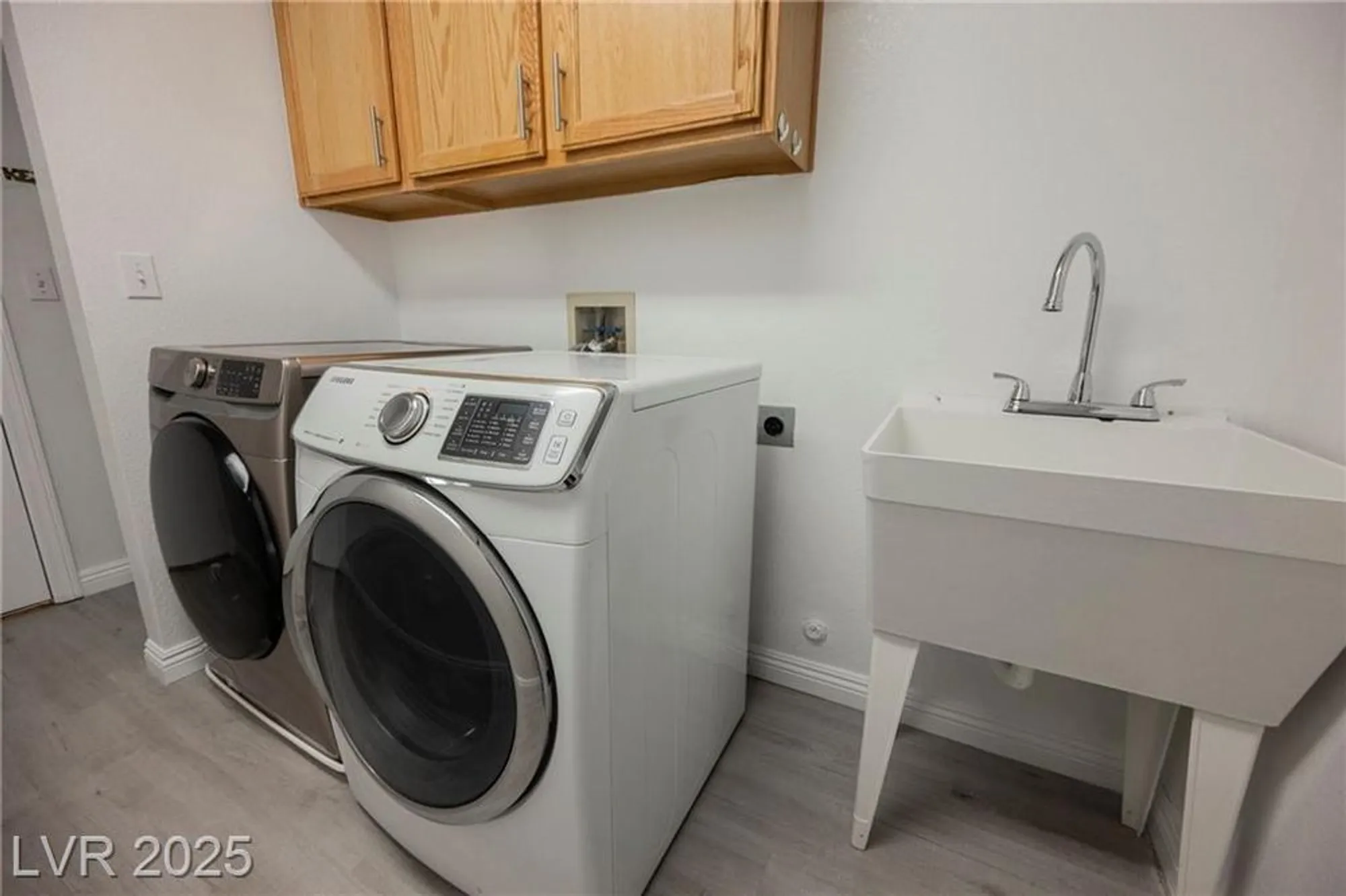 Property Slideshow image 50 of 66 | 5133 burr oak dr, Las Vegas, NV, 89130