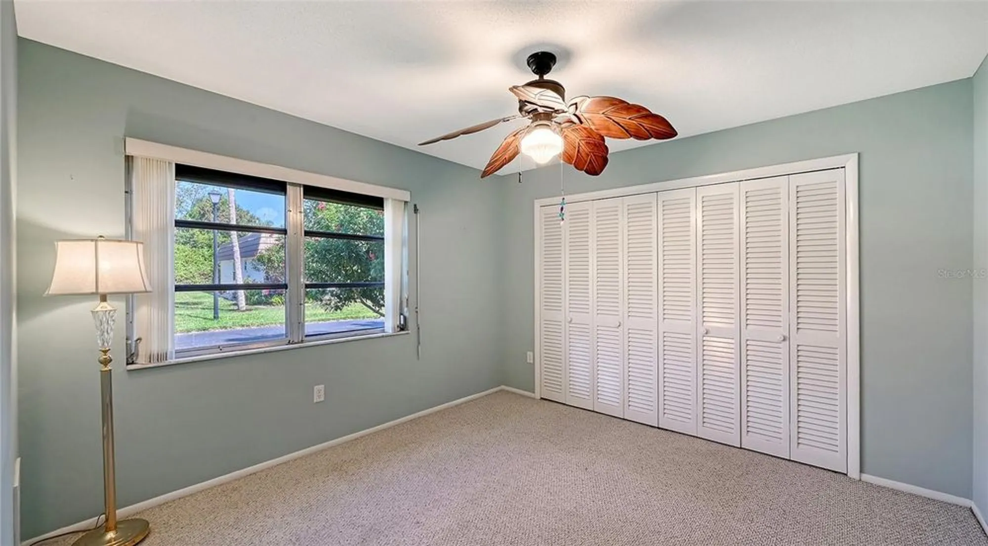 Property Slideshow image 22 of 47 | 5474 riverbluff cir v35, Sarasota, FL, 34231