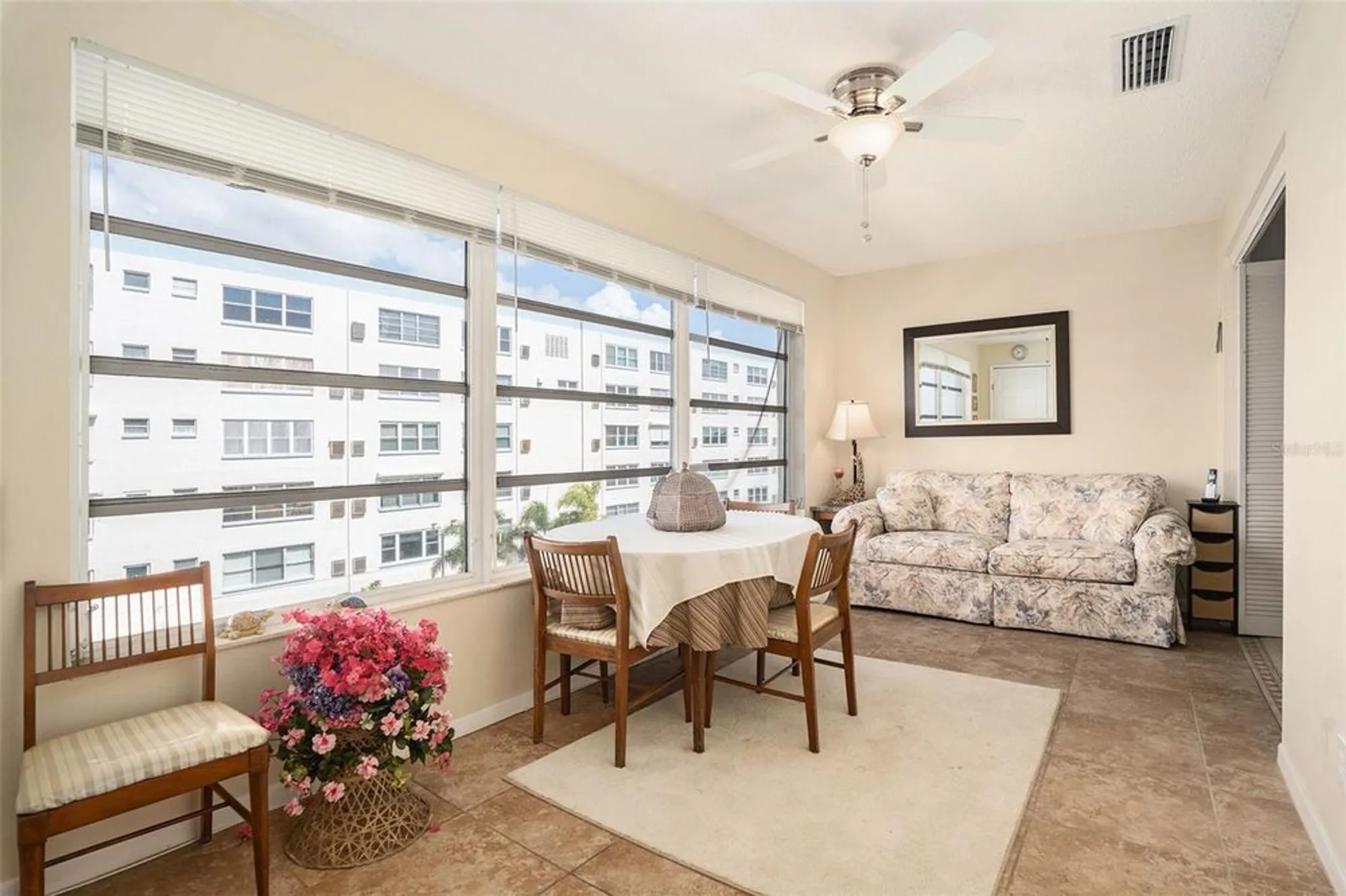 Property Slideshow image 15 of 41 | 2960 59th st 411, Gulfport, FL, 33707
