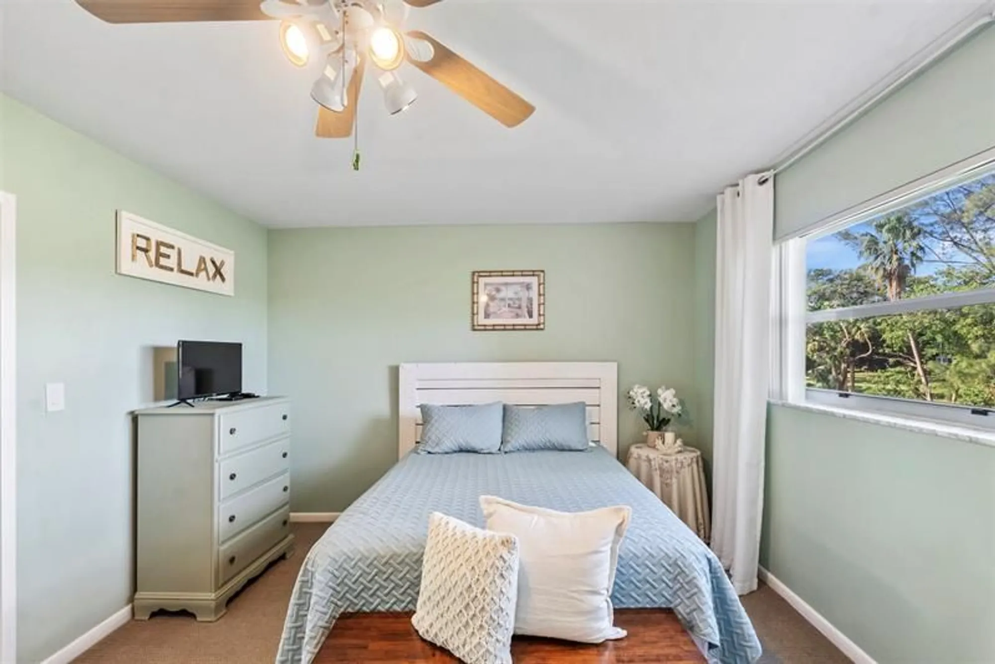 Property Slideshow image 11 of 30 | 1035 country club dr apt 203, Margate, FL, 33063