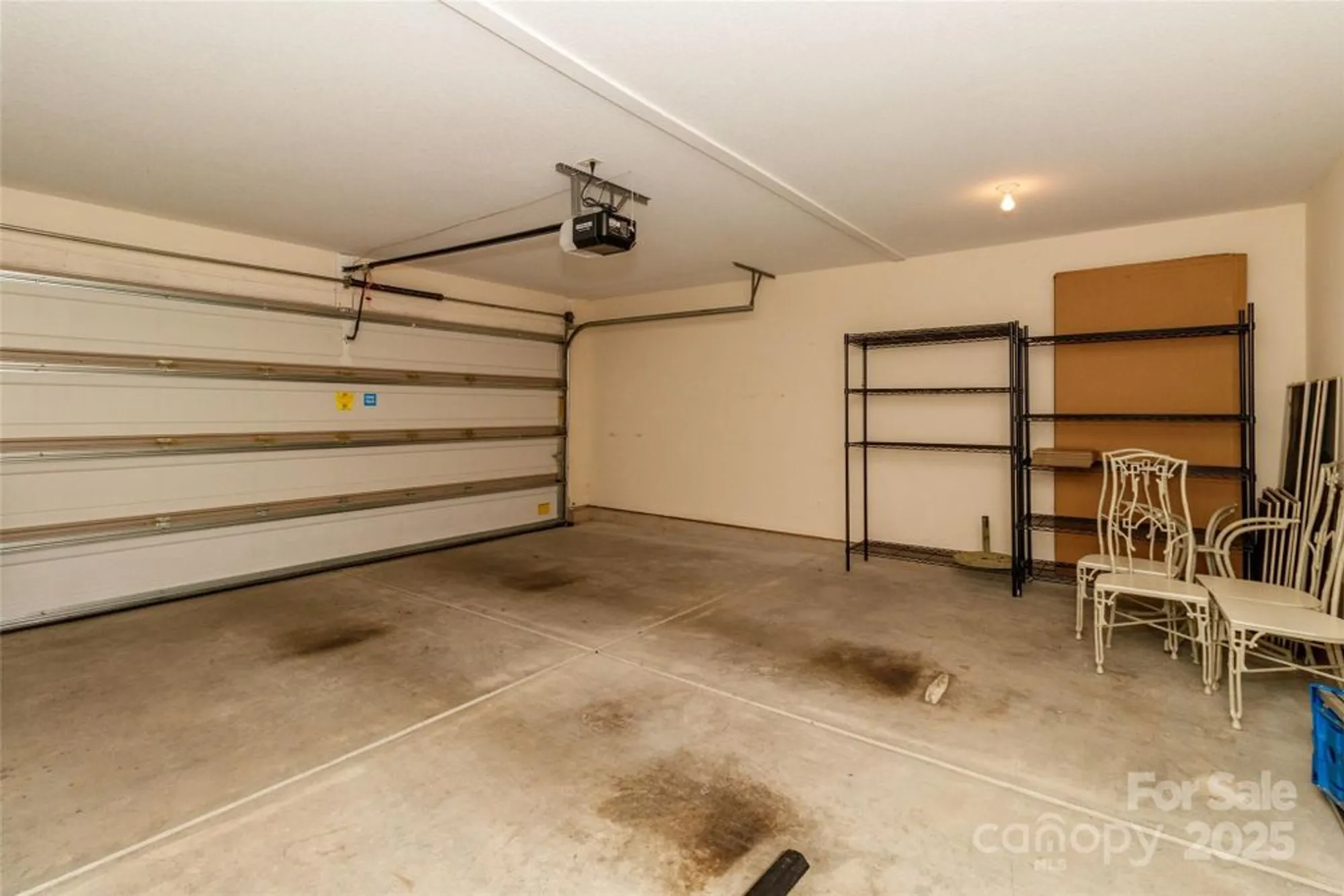 Property Slideshow image 27 of 39 | 3546 south bank ct, Matthews, NC, 28105