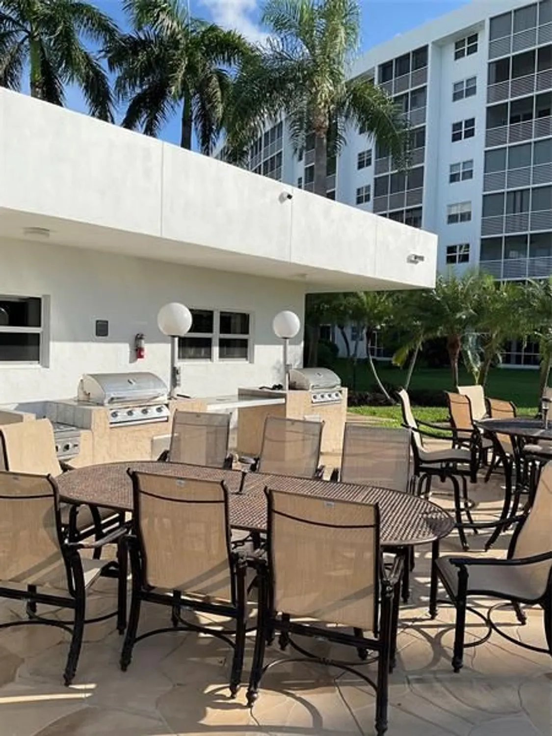 Property Slideshow image 17 of 17 | 2731 ne 14th street cswy apt 307, Pompano Beach, FL, 33062