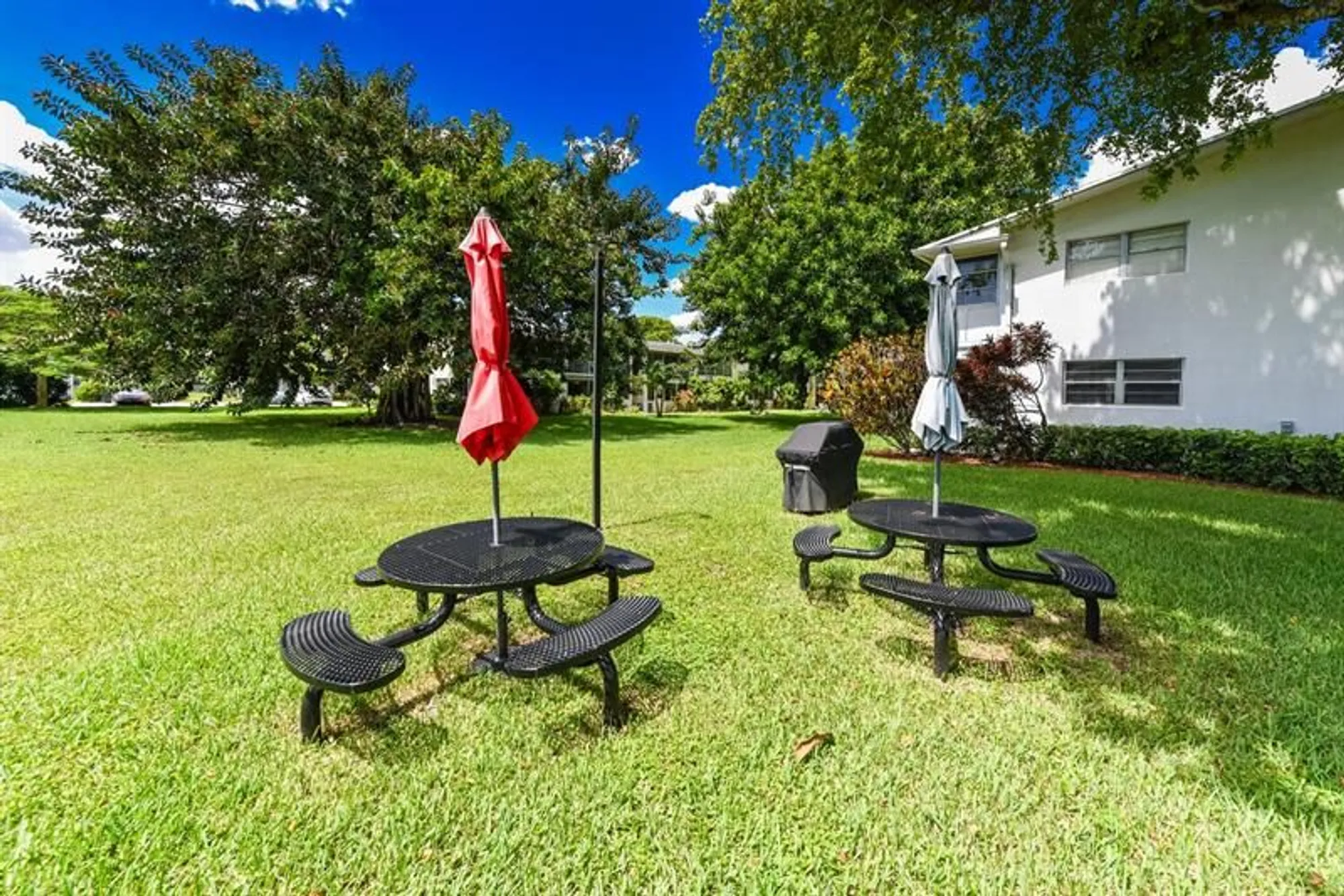 Property Slideshow image 24 of 28 | 3026 newport h # 3026, Deerfield Beach, FL, 33442