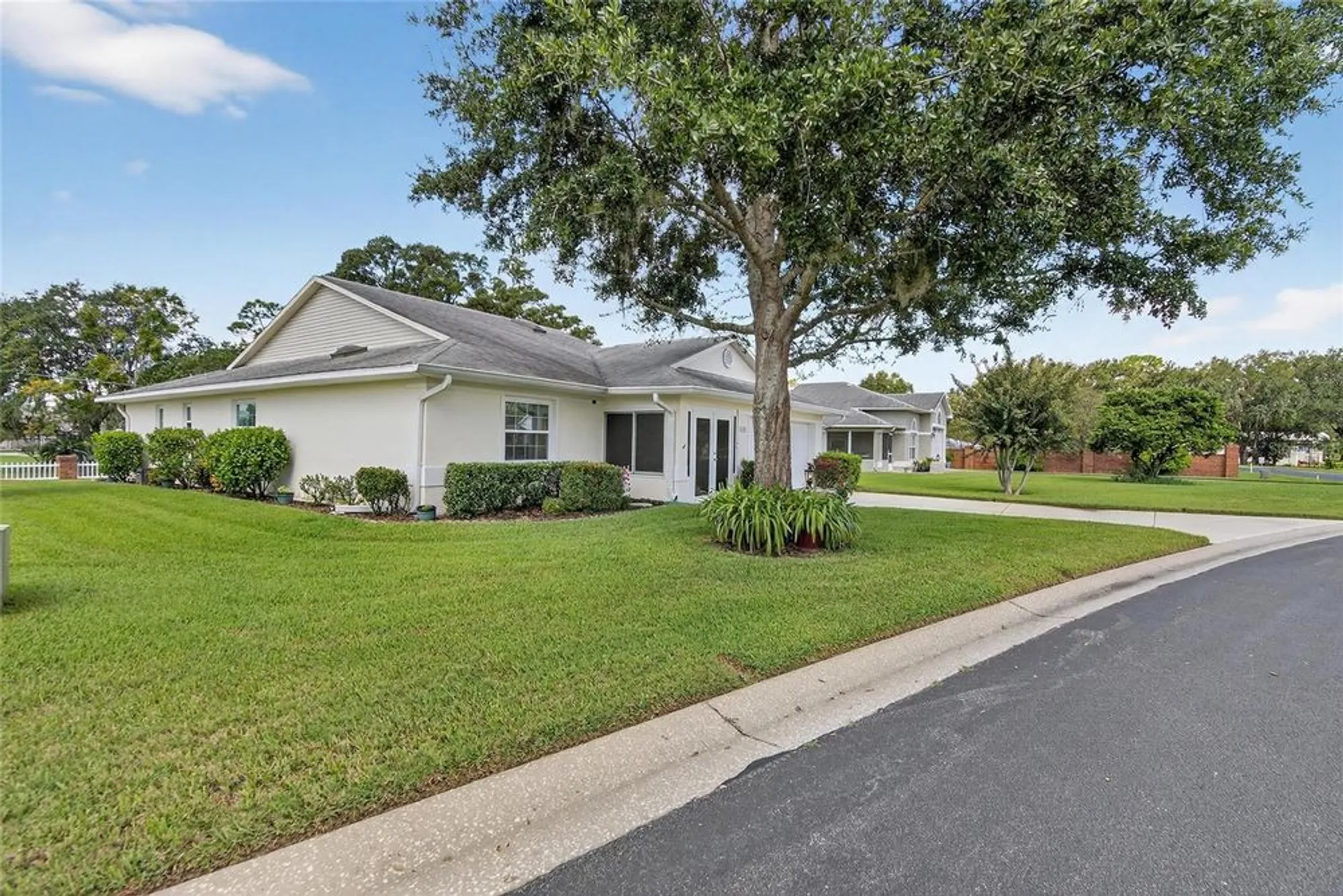 Property Slideshow image 48 of 71 | 6320 silver lakes dr, Lakeland, FL, 33810