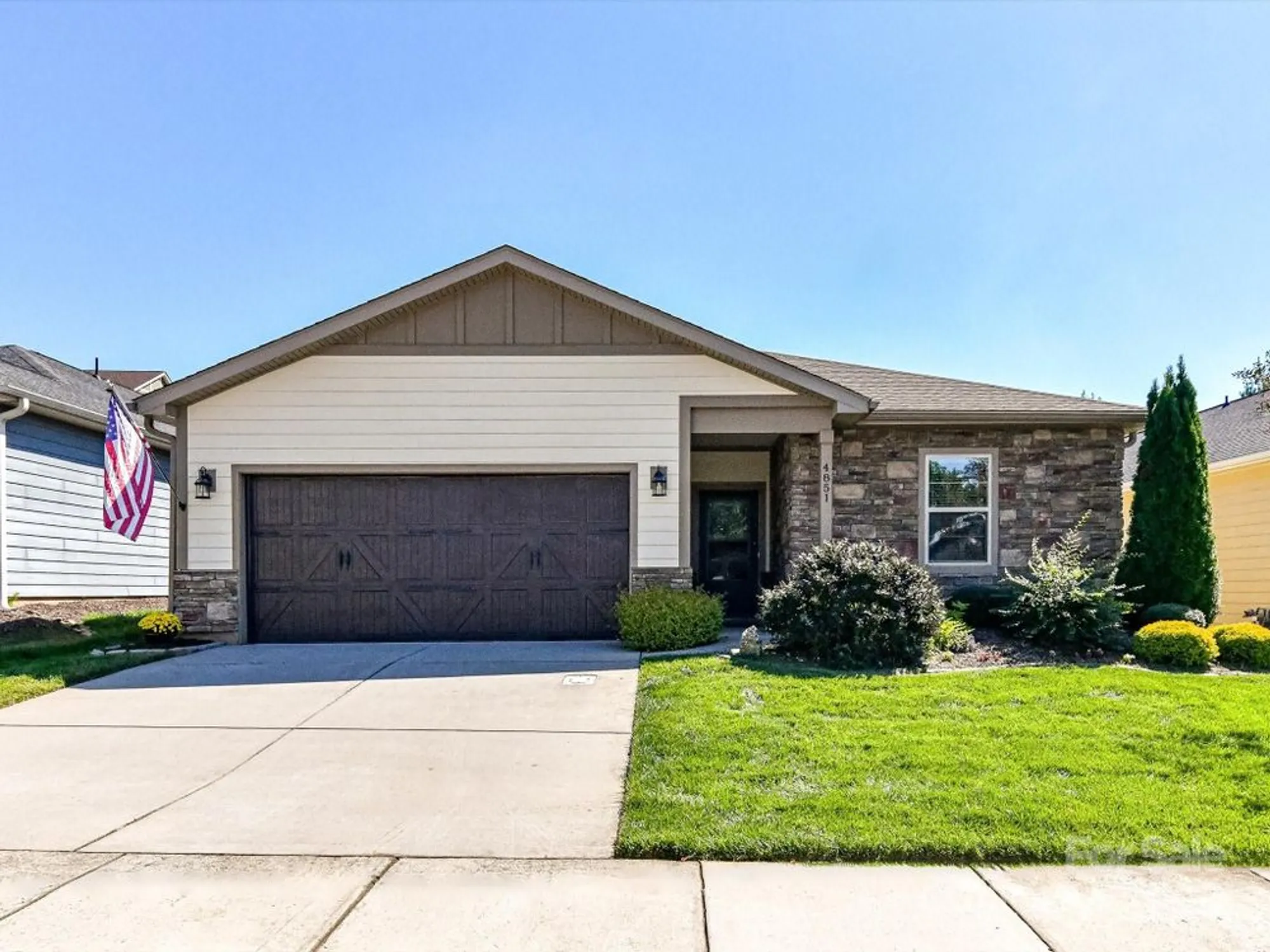 Property Slideshow image 1 of 47 | 4851 looking glass trl, Denver, NC, 28037