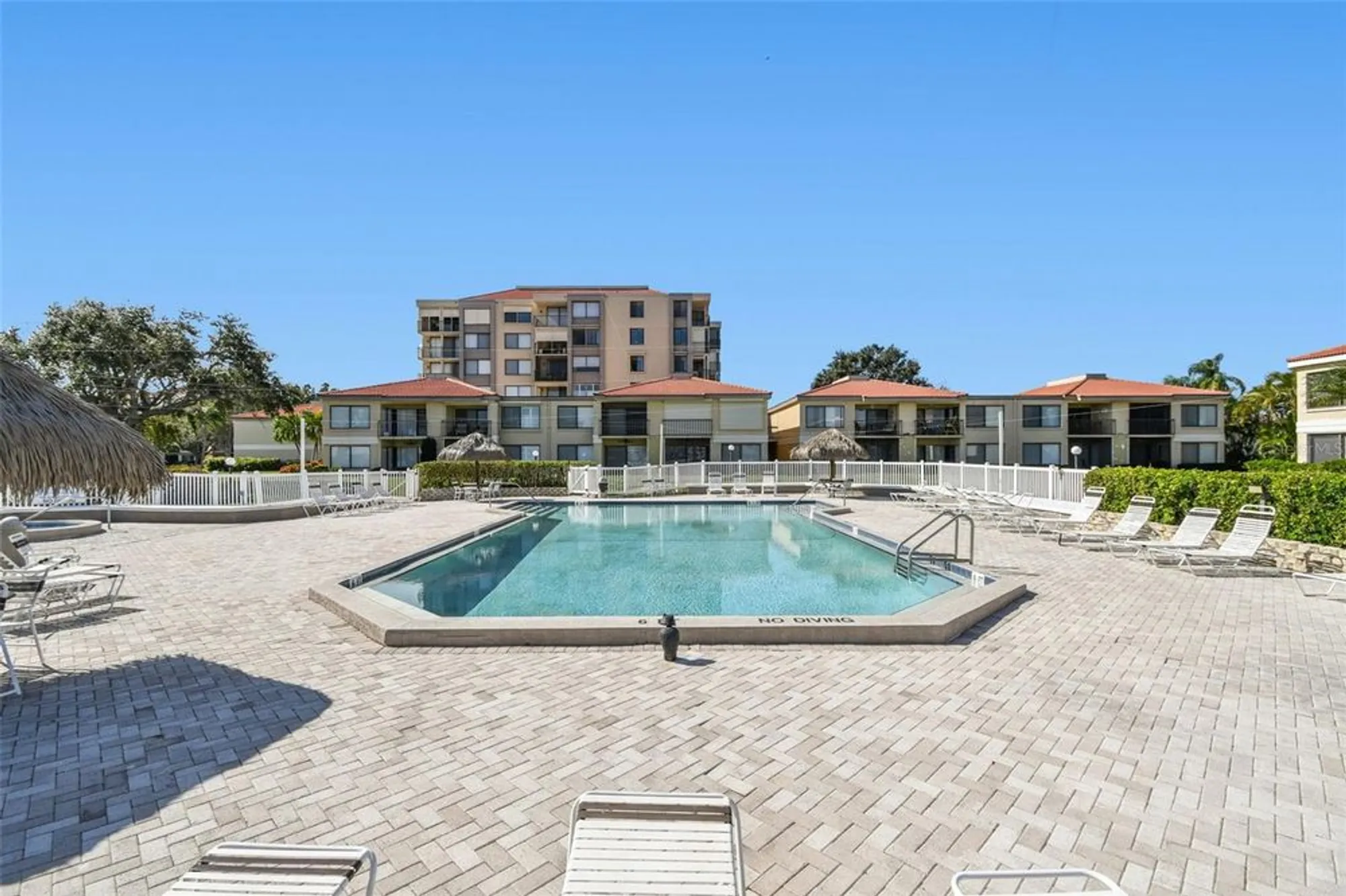 Property Slideshow image 41 of 49 | 6104 palma del mar blvd s apt 402, St Petersburg, FL, 33715