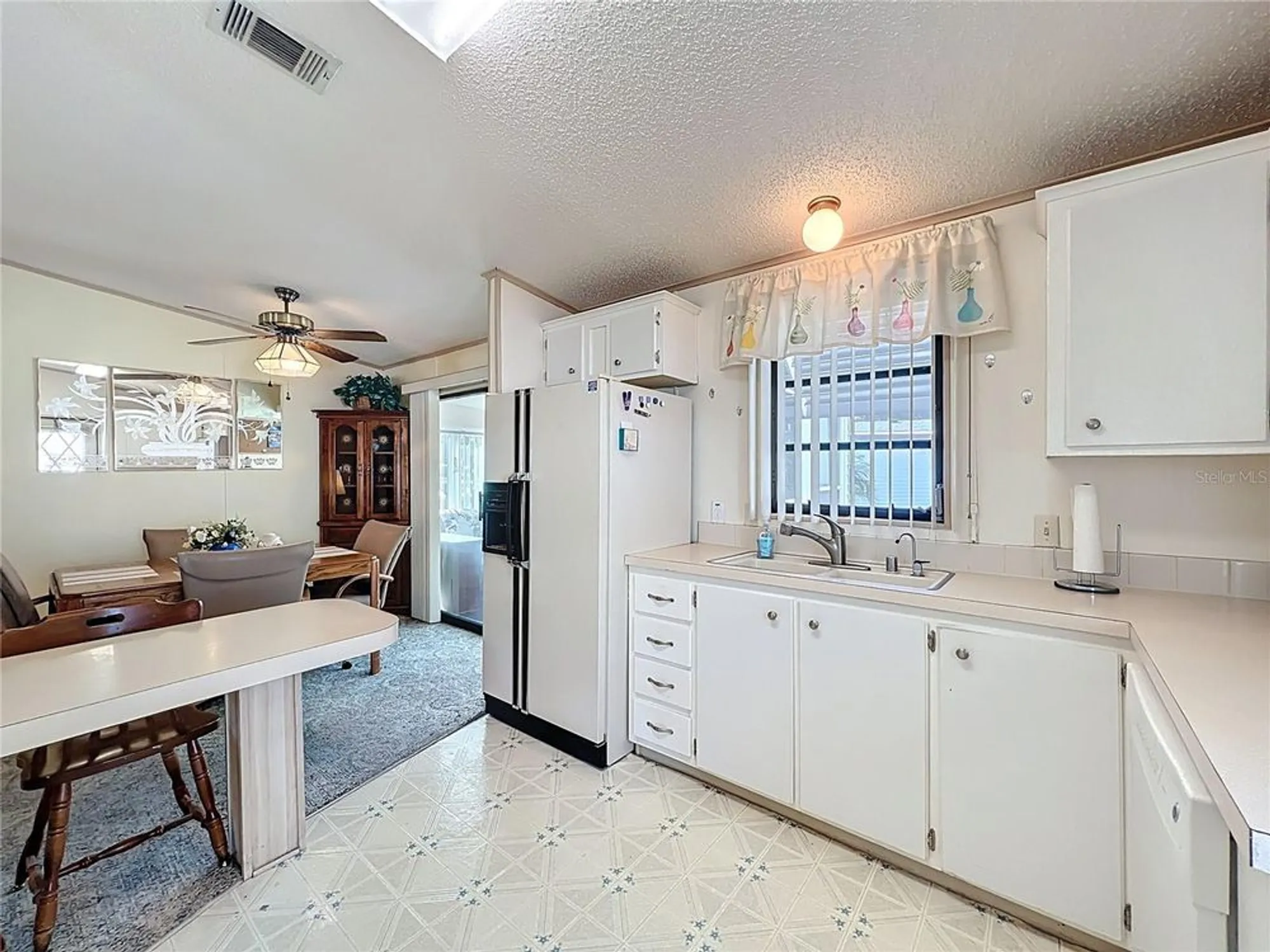 Property Slideshow image 14 of 45 | 25125 bellevue, Leesburg, FL, 34748