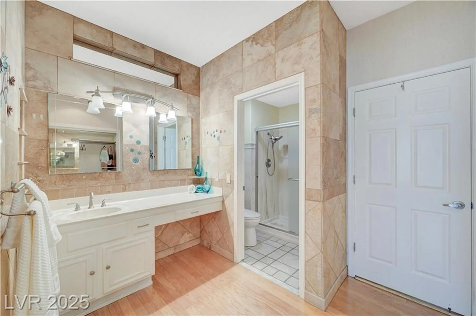 Property Slideshow image 40 of 69 | 3033 merimar dr, Las Vegas, NV, 89134