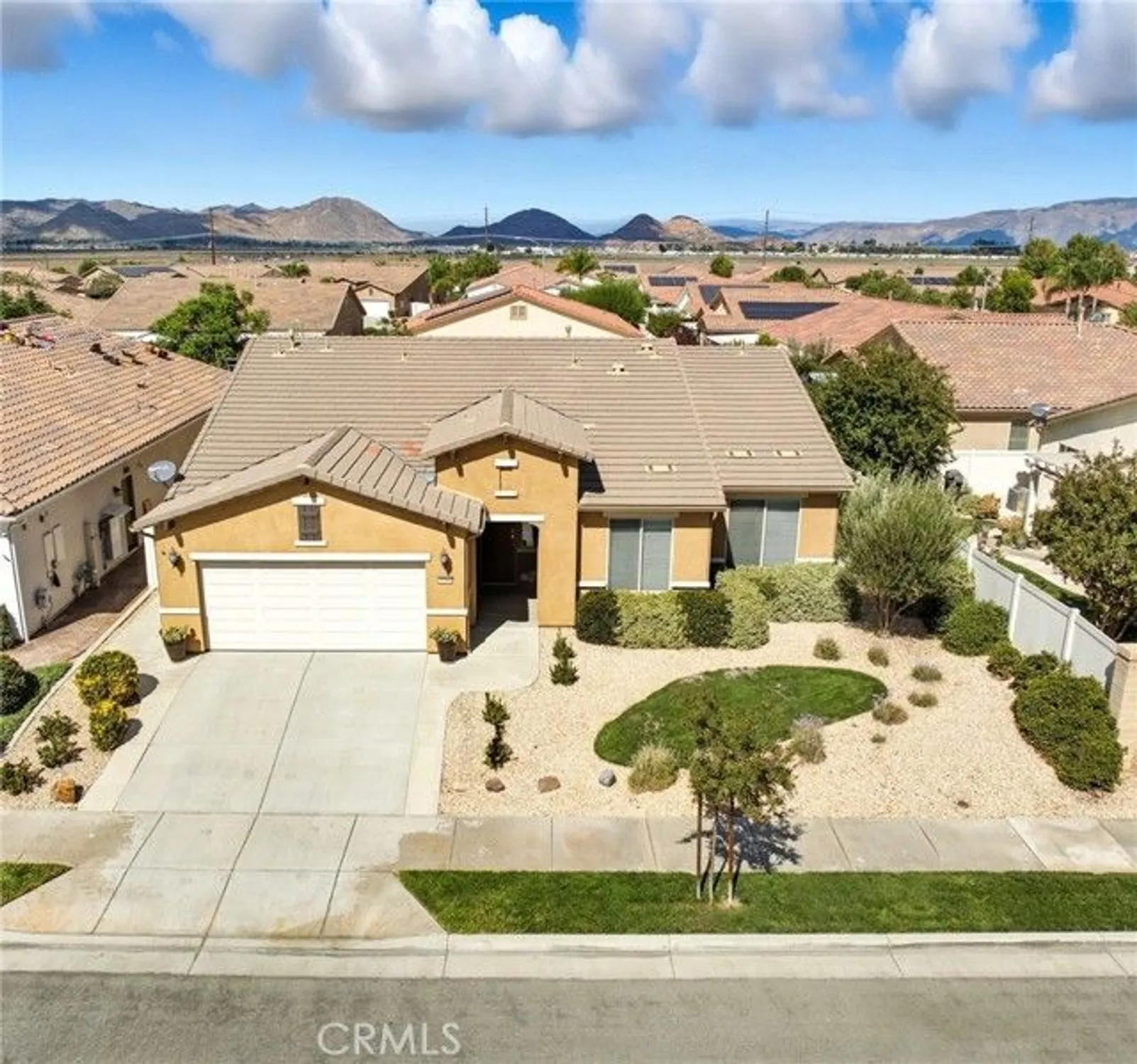 Property Slideshow image 2 of 43 | 5584 corte del mar, Hemet, CA, 92545