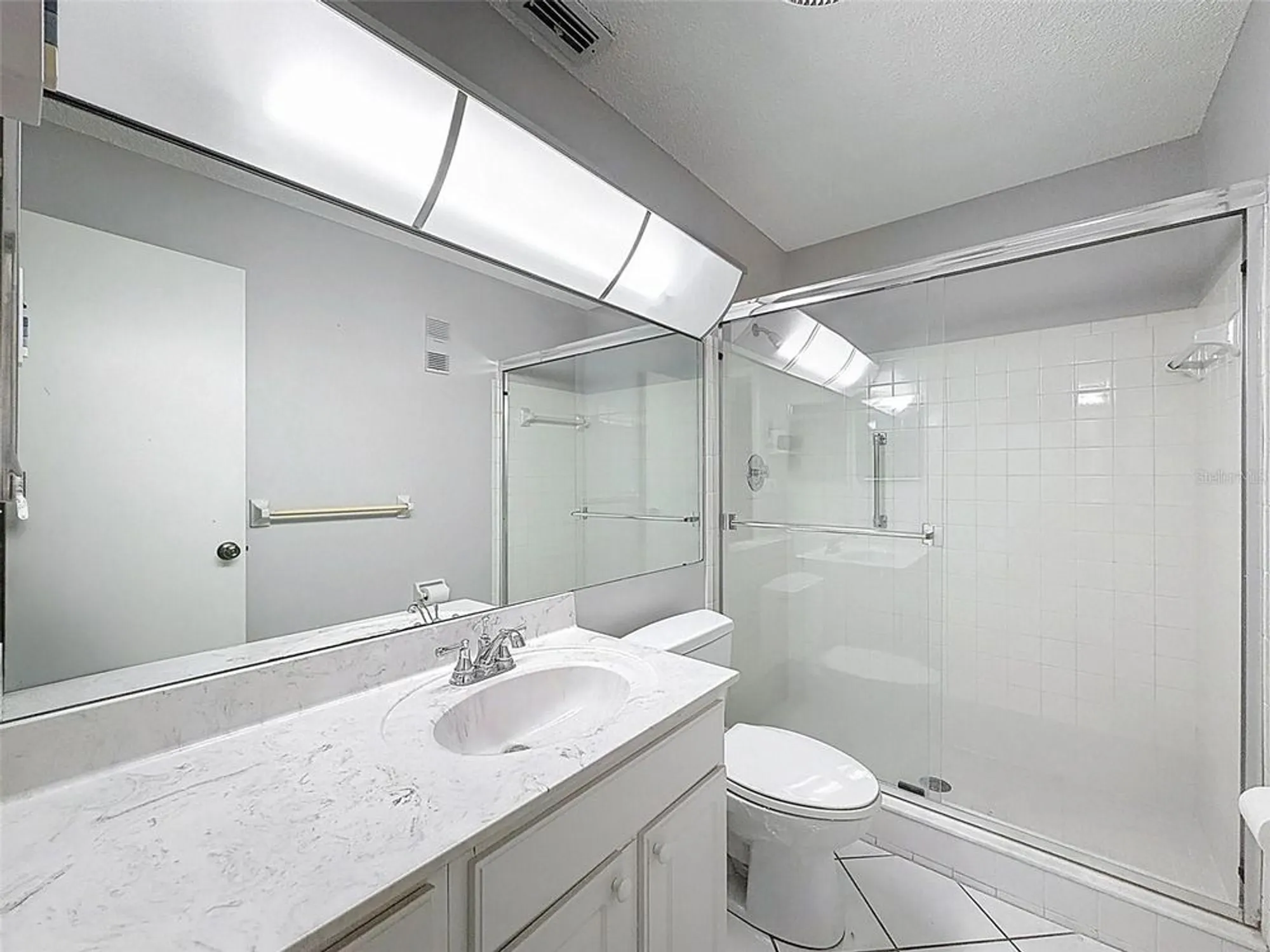Property Slideshow image 20 of 82 | 5970 80th st n unit 206, St Petersburg, FL, 33709