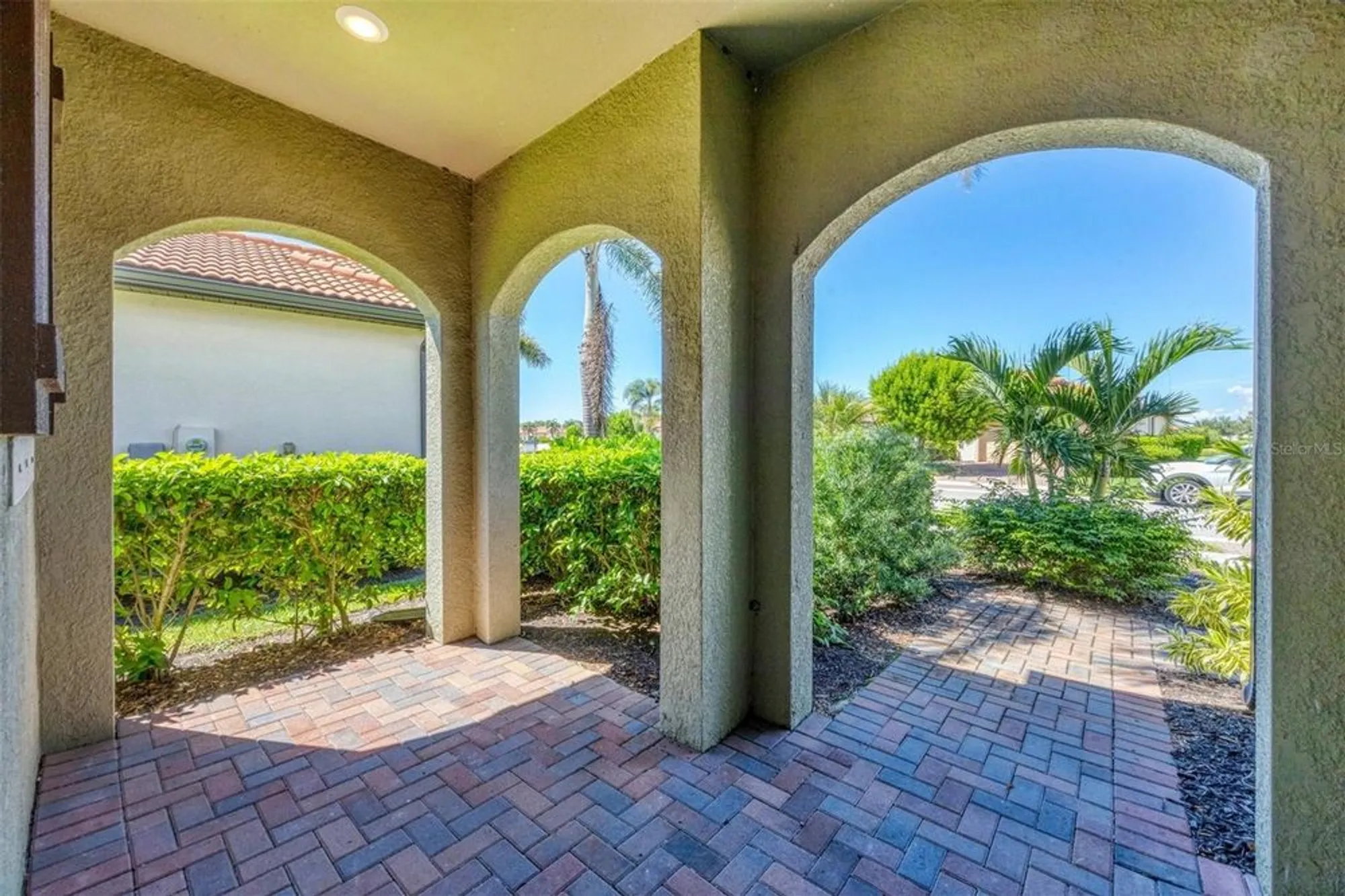 Property Slideshow image 4 of 61 | 10097 cozy grove dr, Venice, FL, 34293