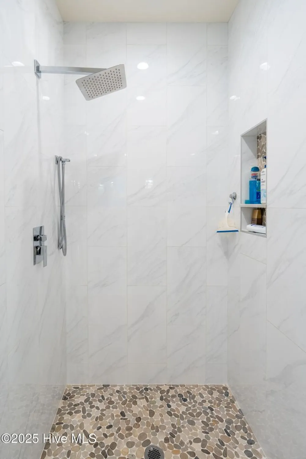 Property Slideshow image 30 of 62 | 704 squire ln, Wilmington, NC, 28411