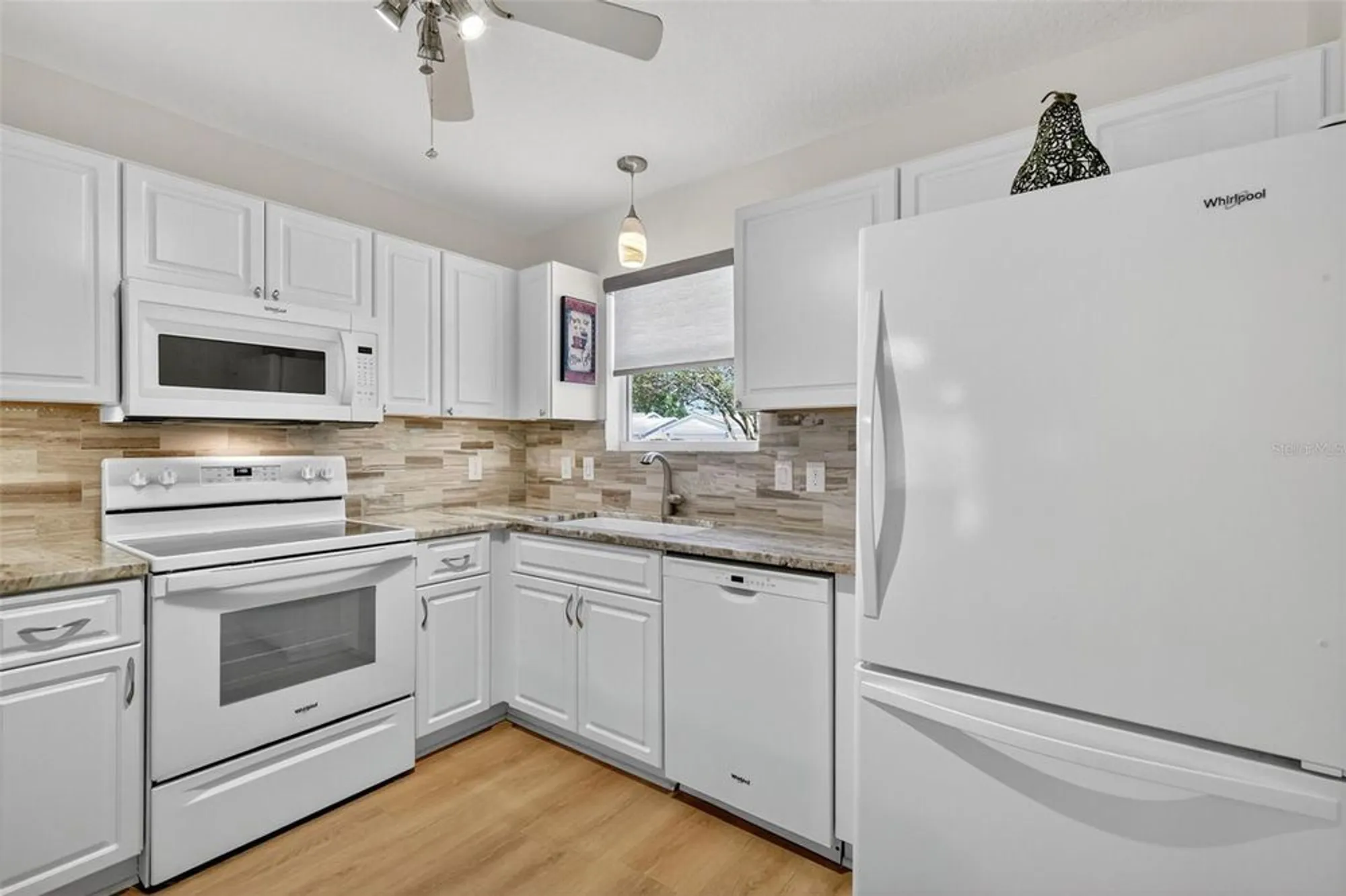 Property Slideshow image 6 of 39 | 17076 se 96th chapelwood cir, The Villages, FL, 32162