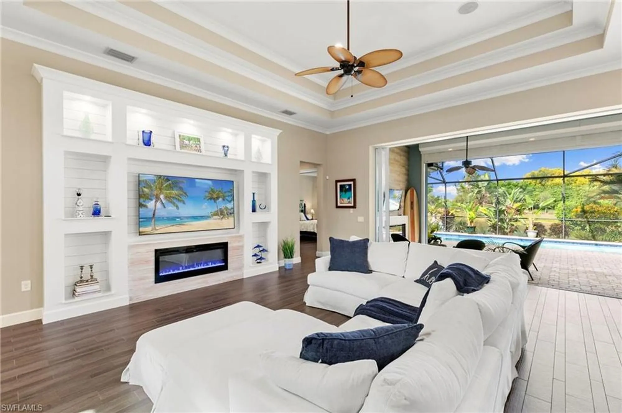 Property Slideshow image 13 of 44 | 4922 andros dr, Naples, FL, 34113