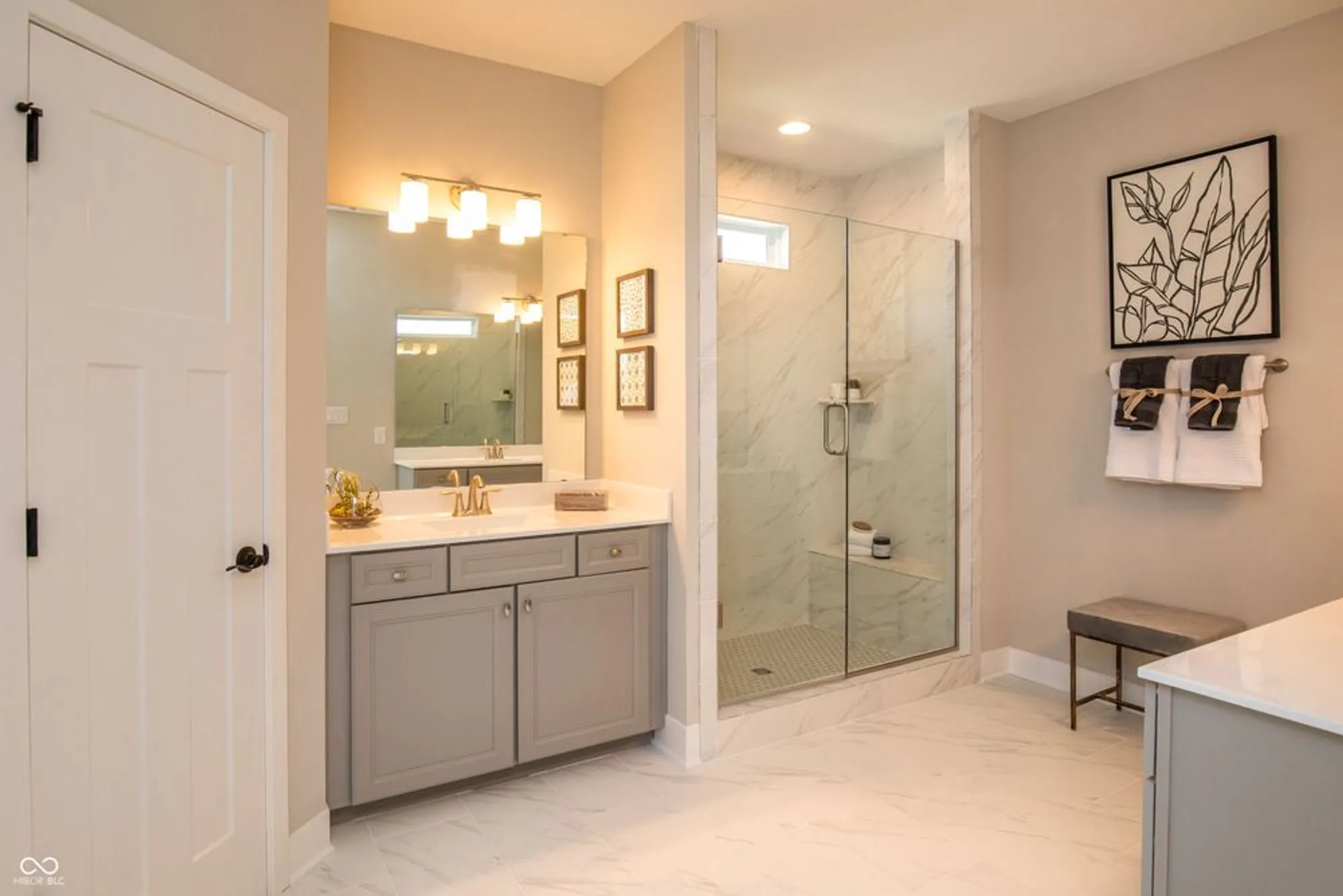 Property Slideshow image 11 of 16 | 6719 thresher pass, Mccordsville, IN, 46055