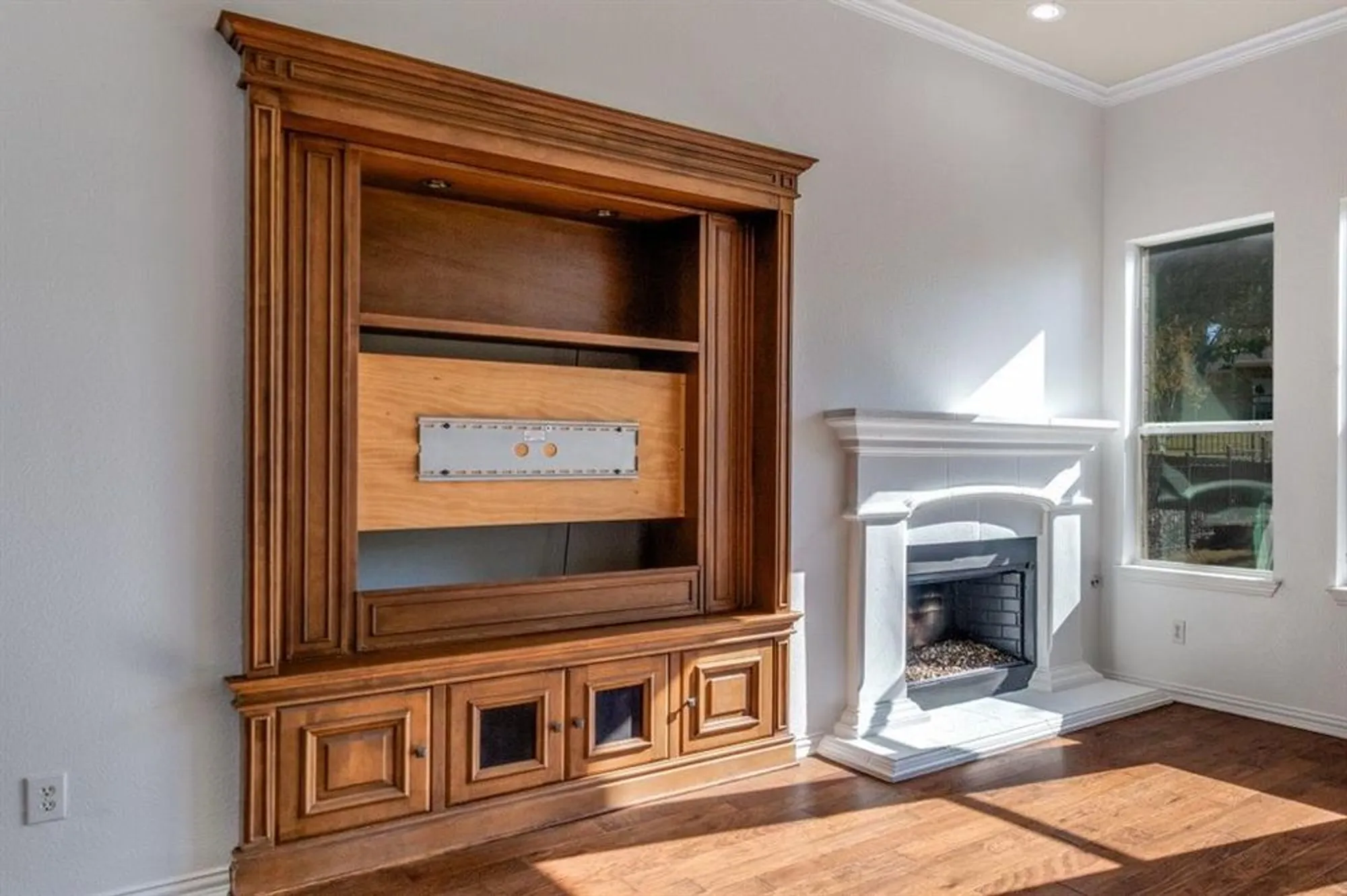 Property Slideshow image 7 of 25 | 727 scenic ranch cir, Fairview, TX, 75069