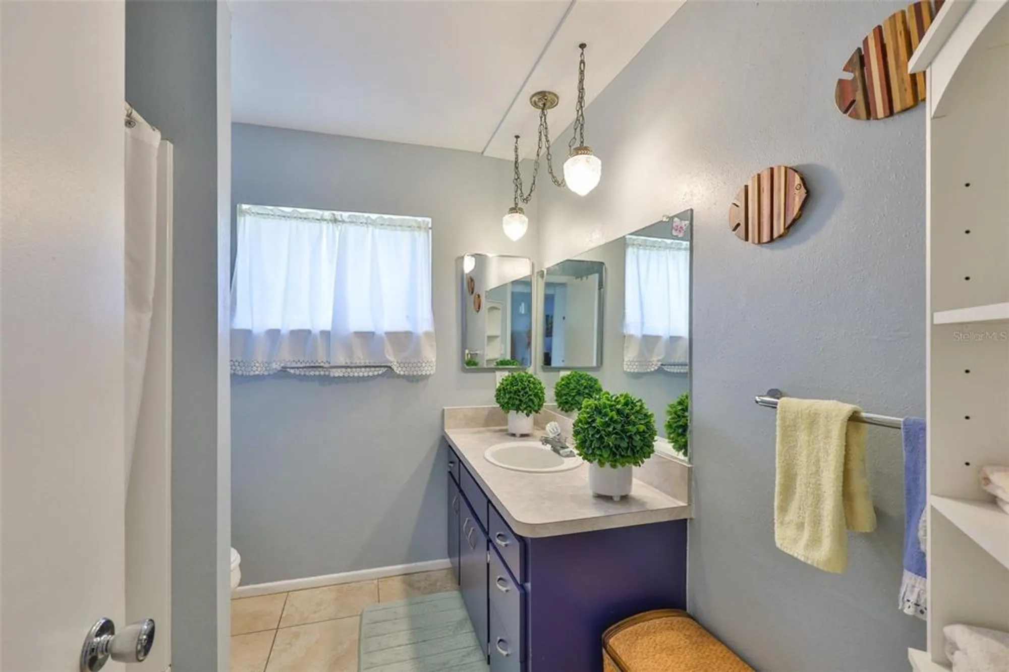 Property Slideshow image 26 of 48 | 613 la jolla ave, Sun City Center, FL, 33573