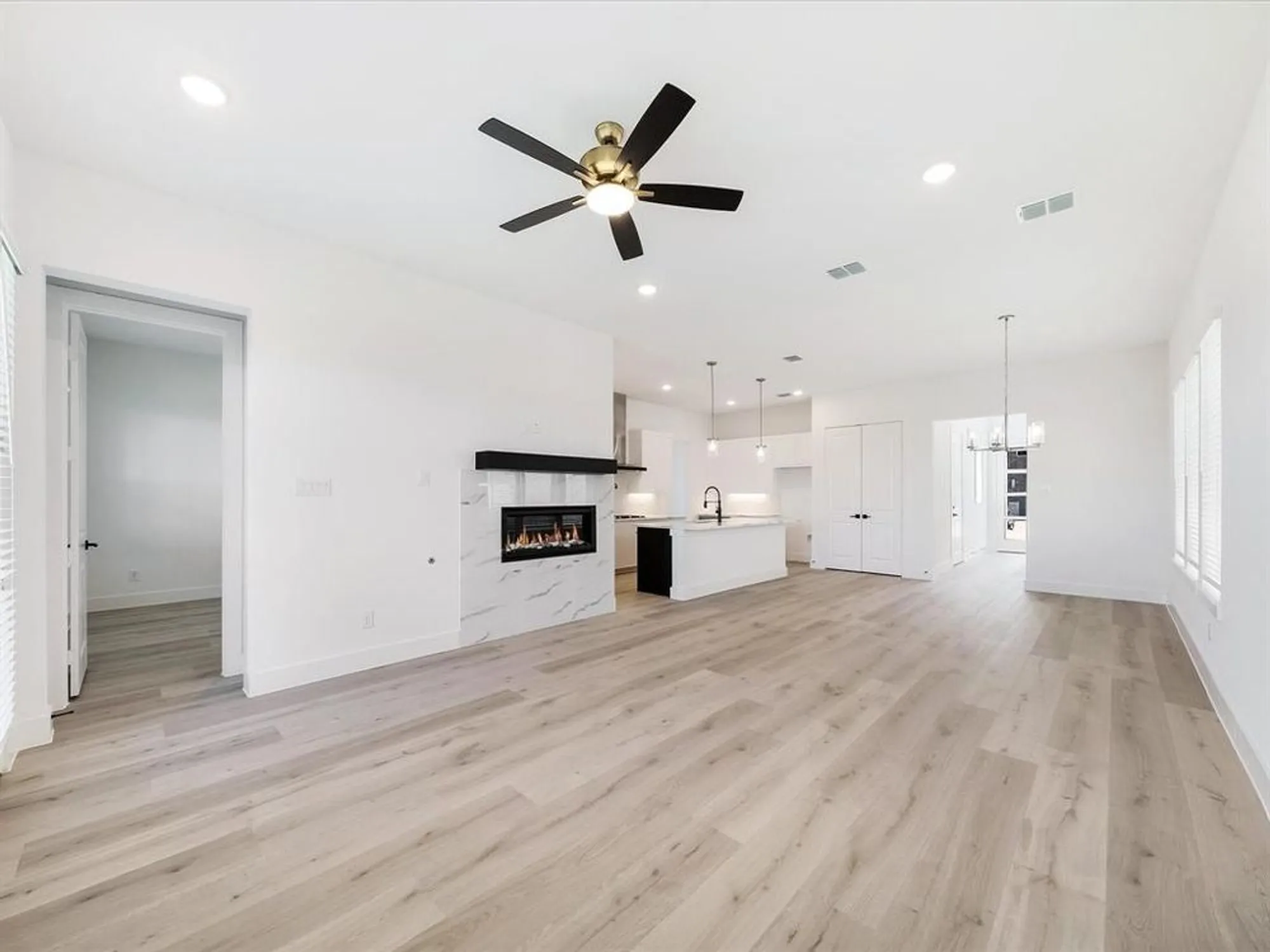 Property Slideshow image 12 of 40 | 1436 imperial ave, Frisco, TX, 75036