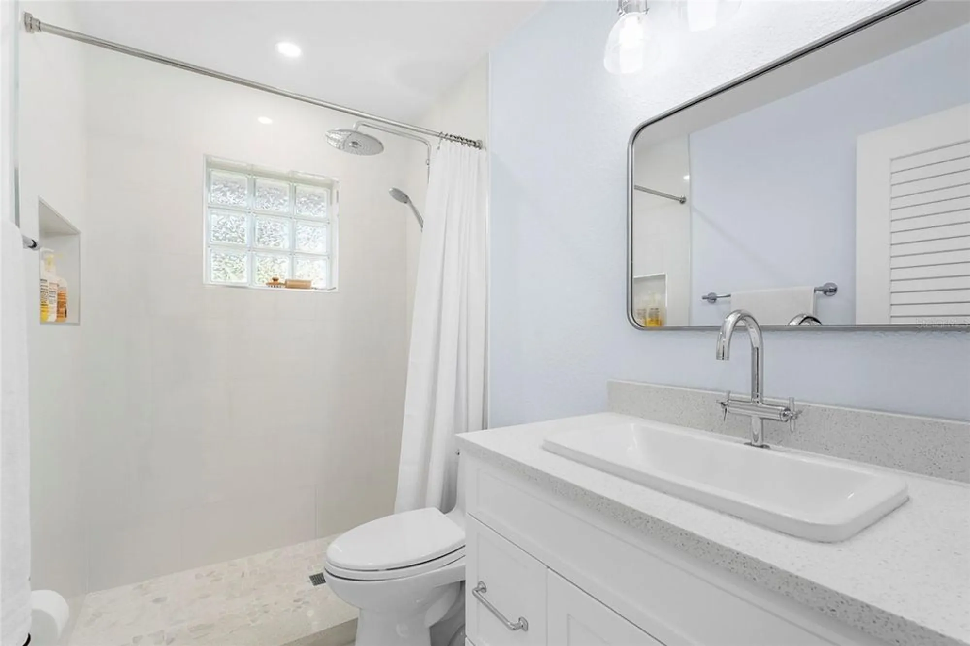 Property Slideshow image 43 of 57 | 5720 timber lake cir, Sarasota, FL, 34243