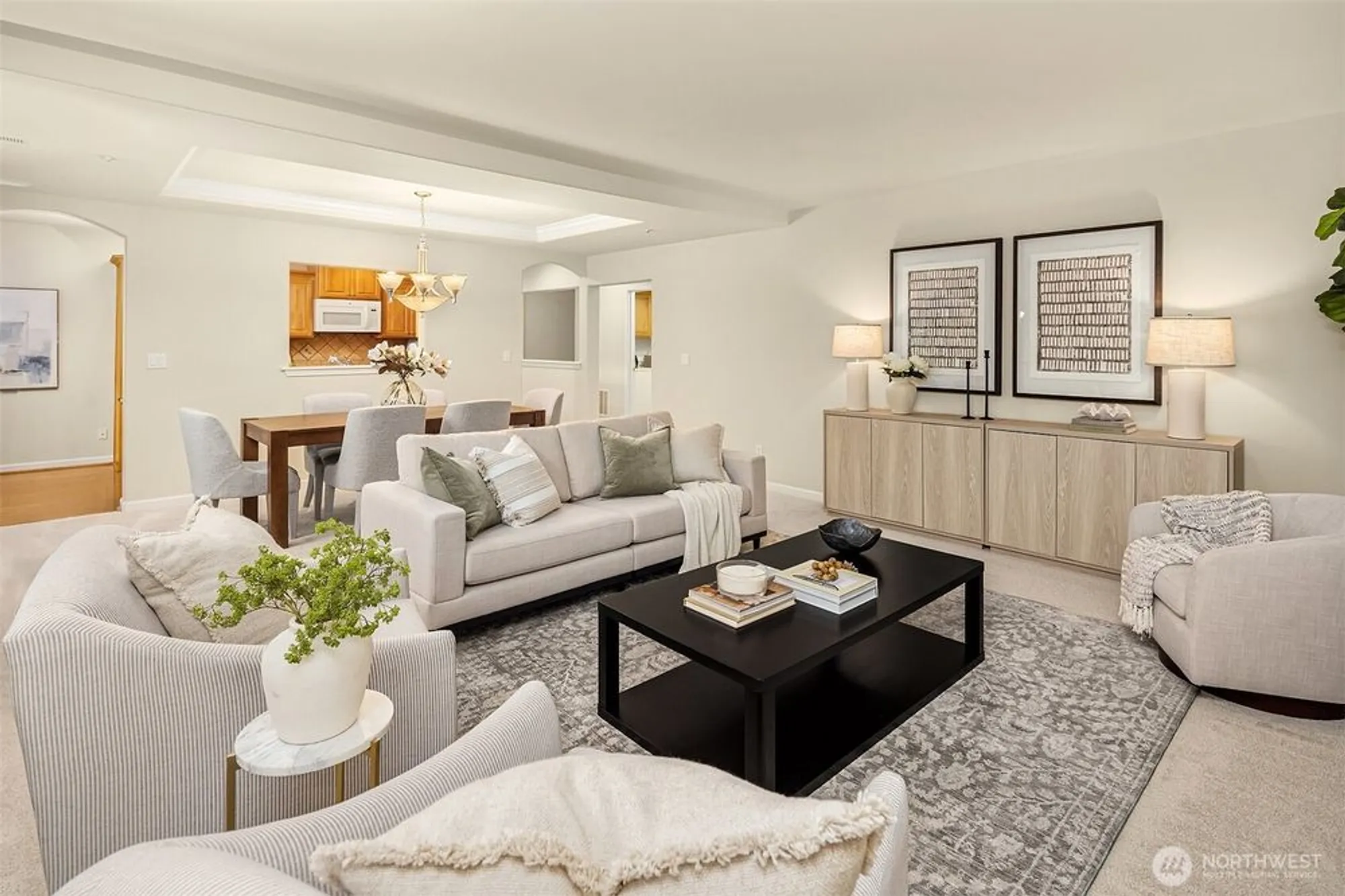 Property Slideshow image 7 of 40 | 4535 providence point pl 103, Issaquah, WA, 98029