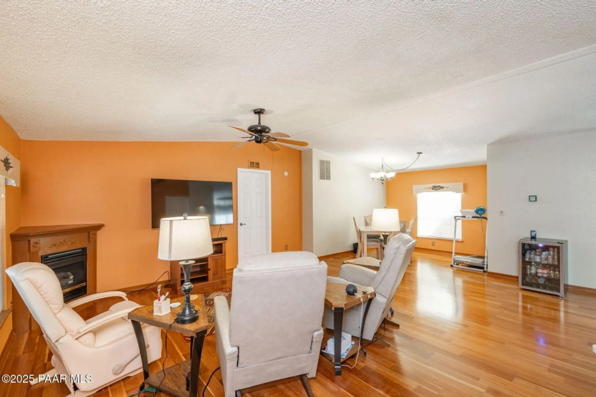 Property Slideshow image 8 of 35 | 2493 hilltop rd, Prescott, AZ, 86301