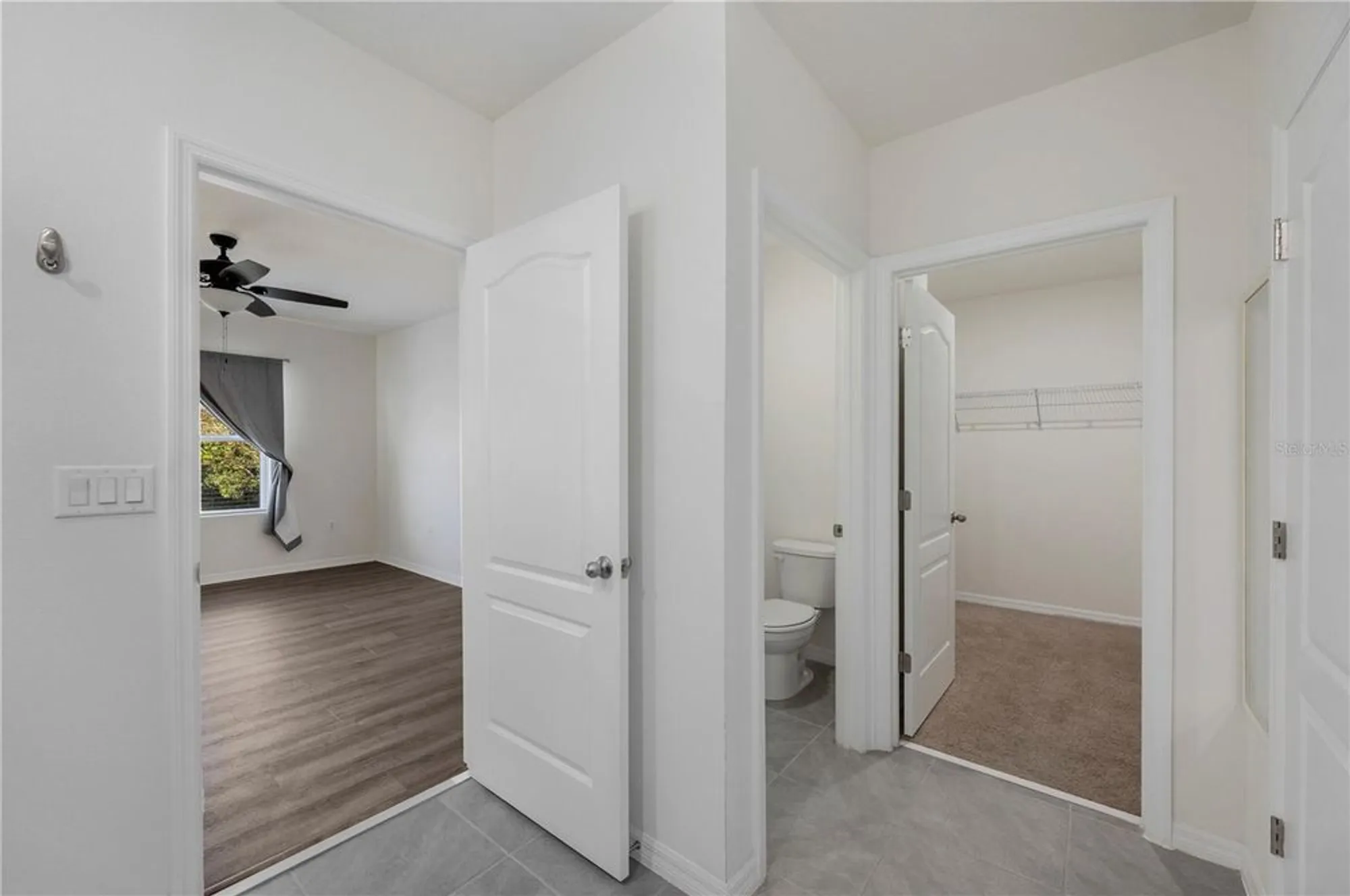 Property Slideshow image 27 of 41 | 2719 grandbury grove rd, Lakeland, FL, 33811