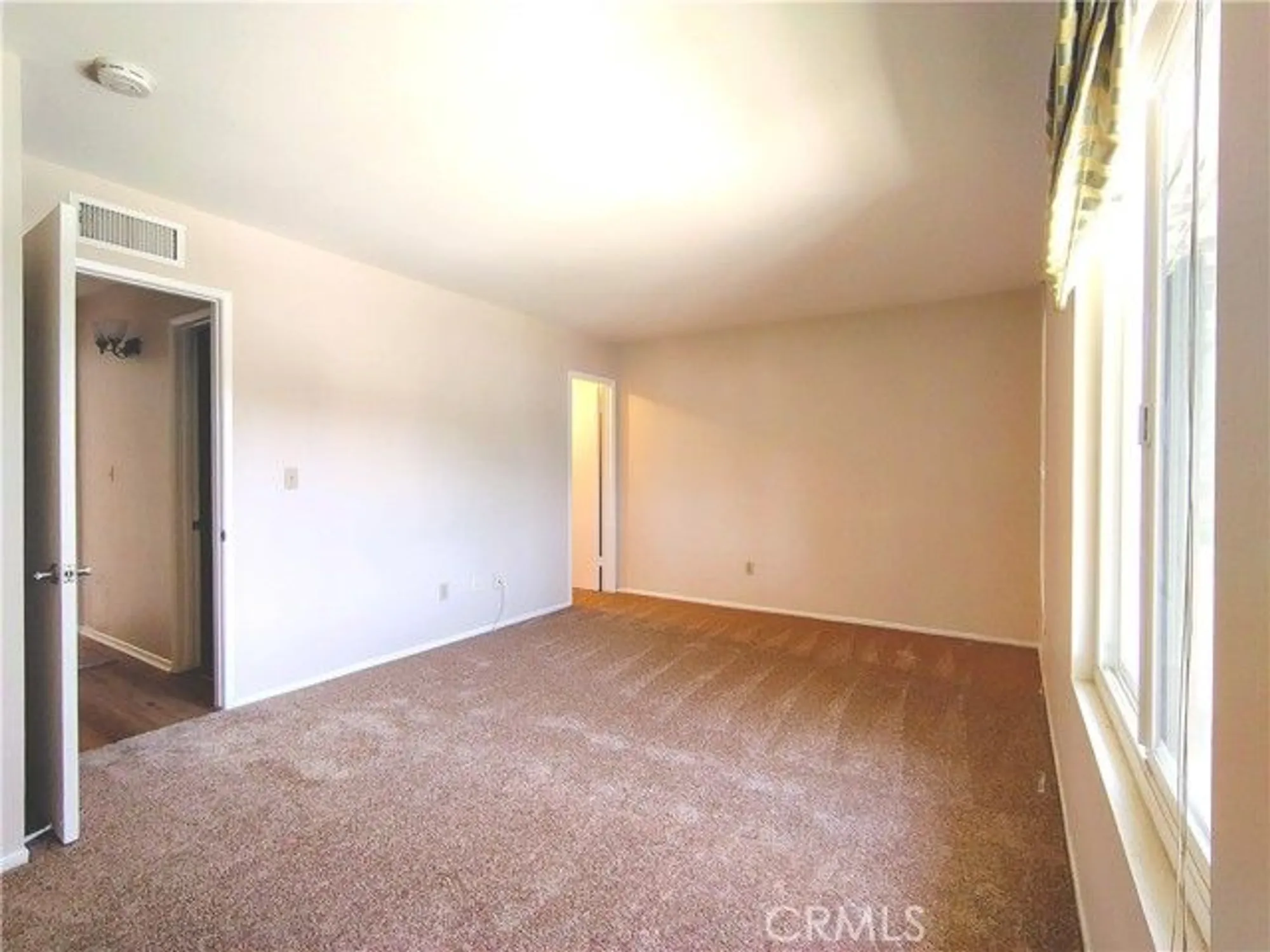 Property Slideshow image 14 of 35 | 26373 oak highland dr e, Newhall, CA, 91321