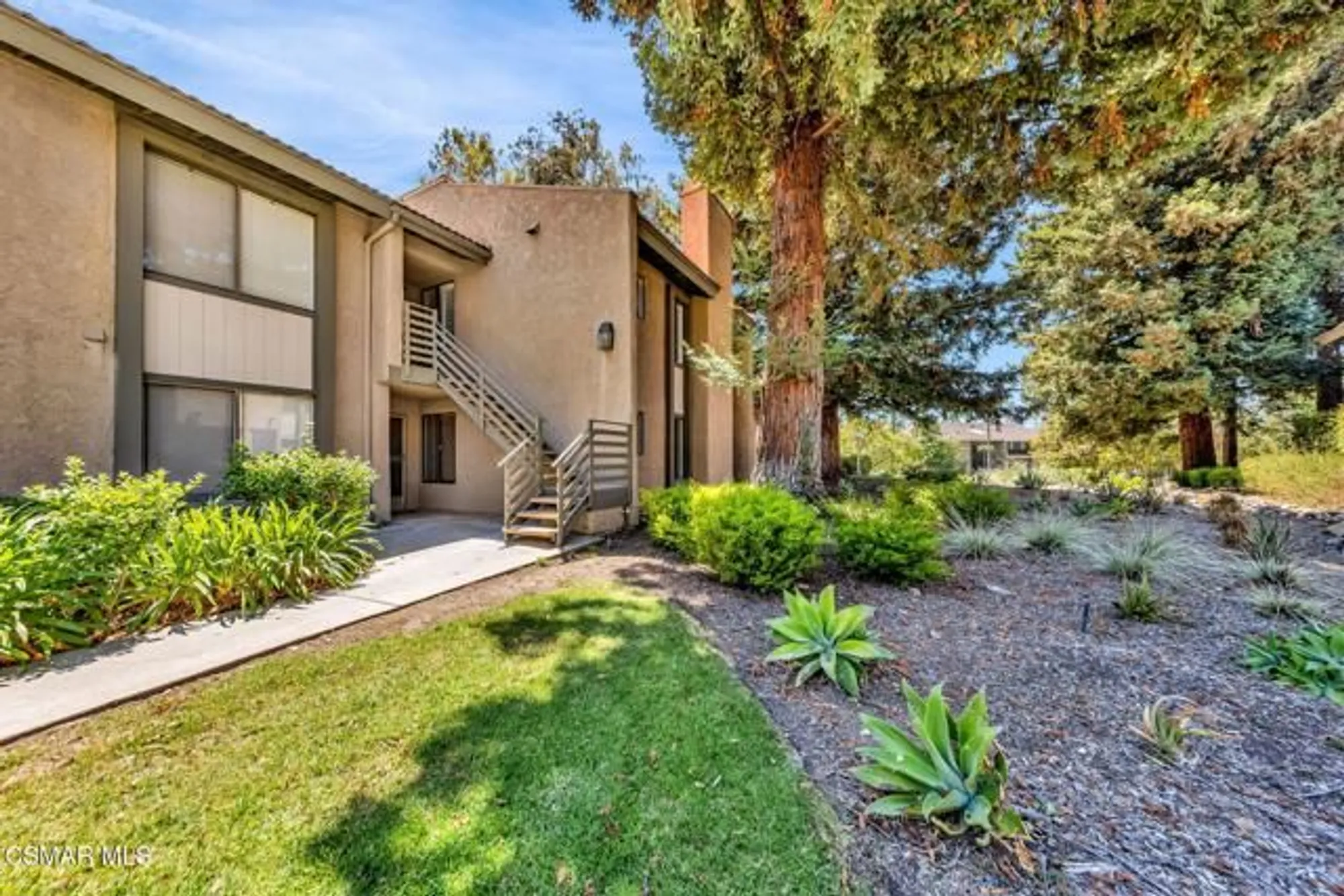 Property Slideshow image 38 of 54 | 769 birchpark cir 203, Thousand Oaks, CA, 91360