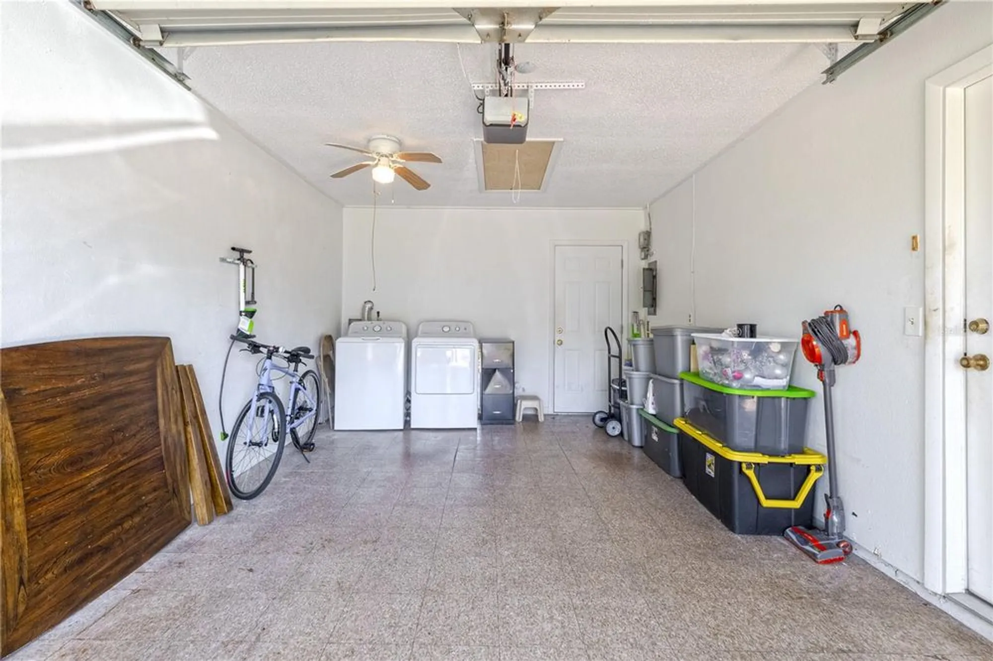 Property Slideshow image 22 of 28 | 1131 orange tree cir c, Palm Harbor, FL, 34684