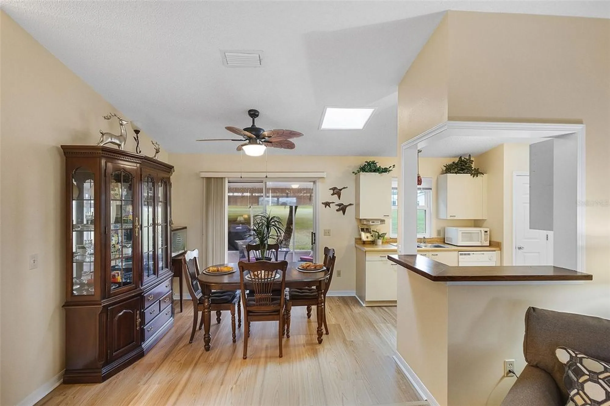 Property Slideshow image 9 of 34 | 1536 e schwartz blvd, The Villages, FL, 32159