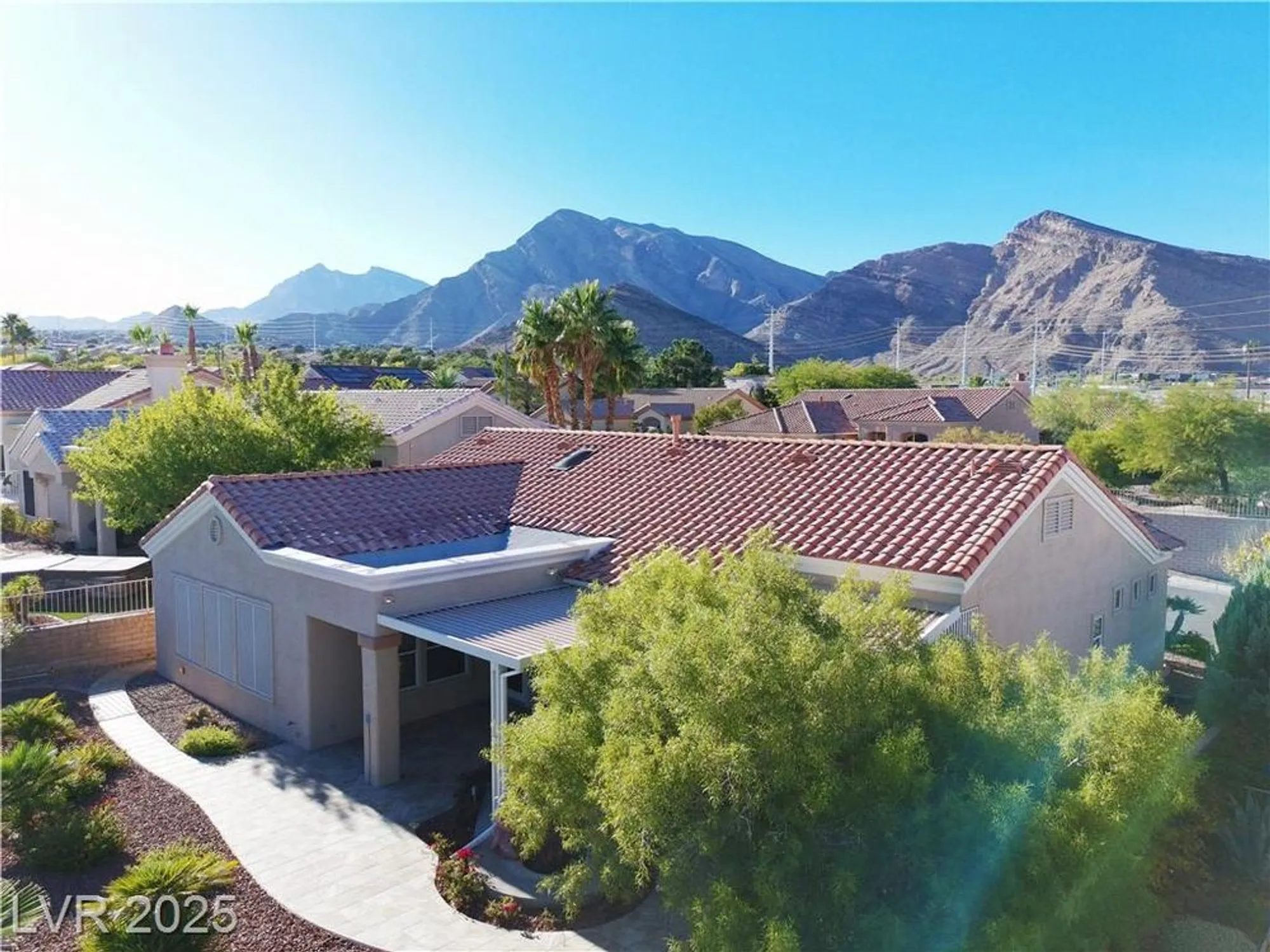 Property Slideshow image 6 of 43 | 3140 darby falls dr, Las Vegas, NV, 89134