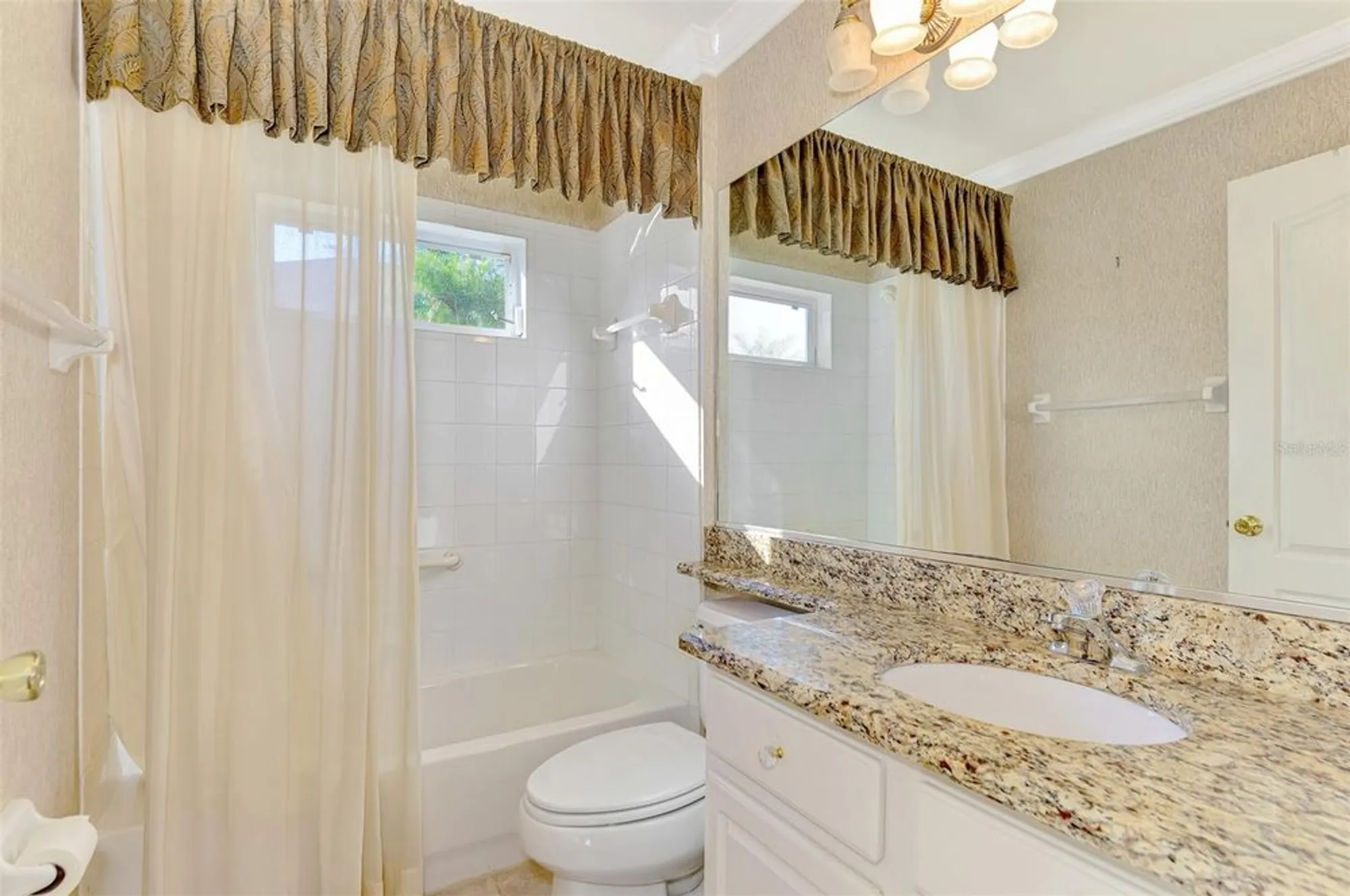 Property Slideshow image 49 of 85 | 503 wexford dr, Venice, FL, 34293