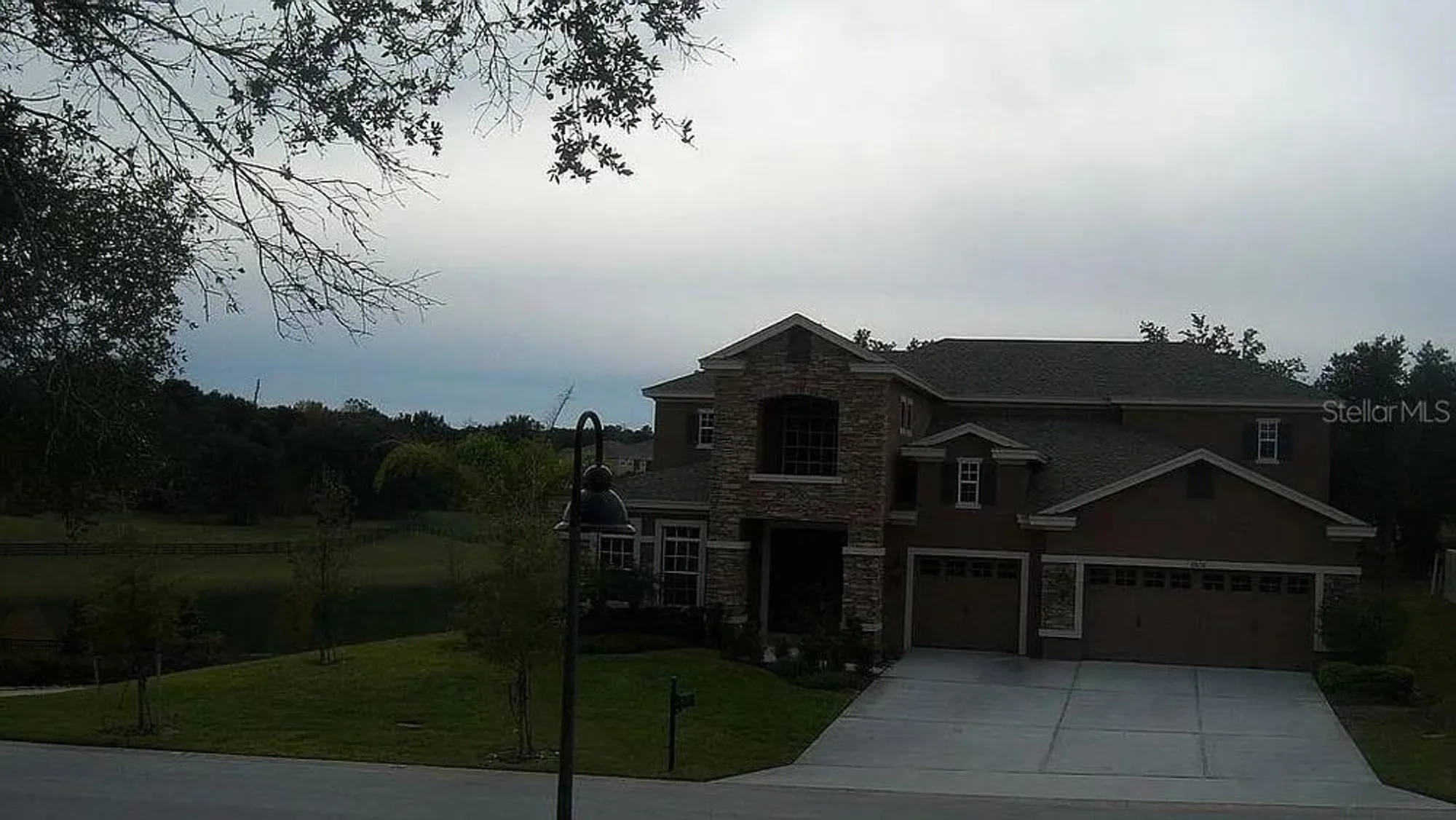 Property Slideshow image 1 of 12 | 21632 hidden crk, Mount Dora, FL, 32757