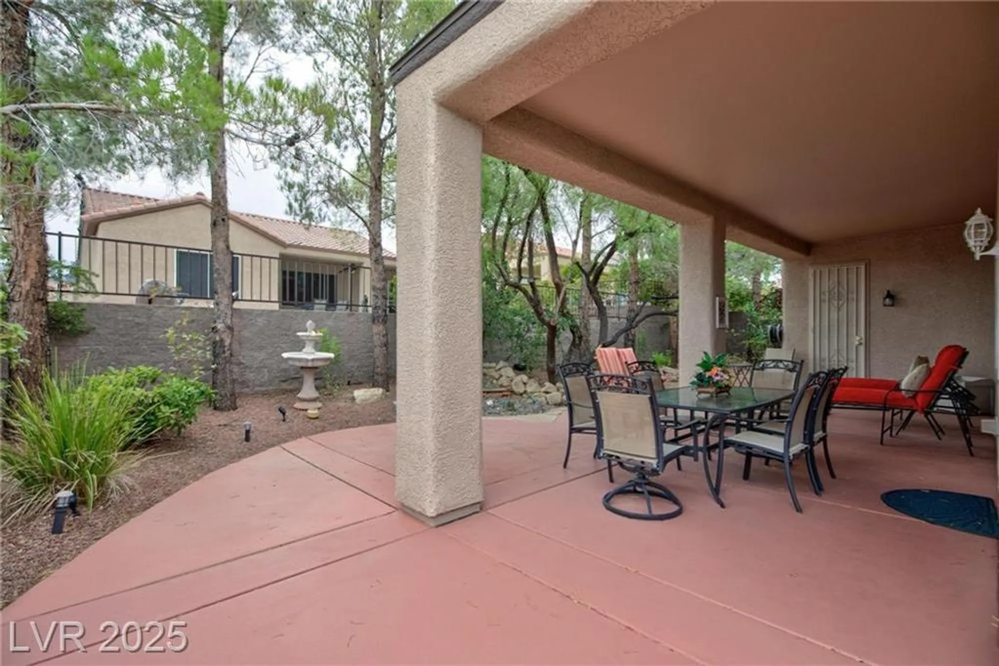 Property Slideshow image 4 of 43 | 2120 twin falls dr, Henderson, NV, 89044