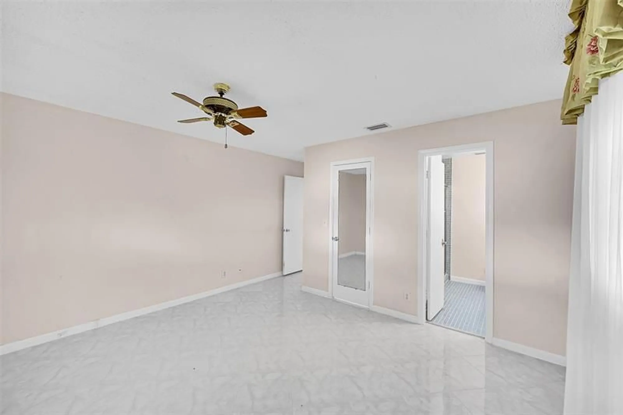 Property Slideshow image 19 of 35 | 1515 sw 21st st, Boynton Beach, FL, 33426