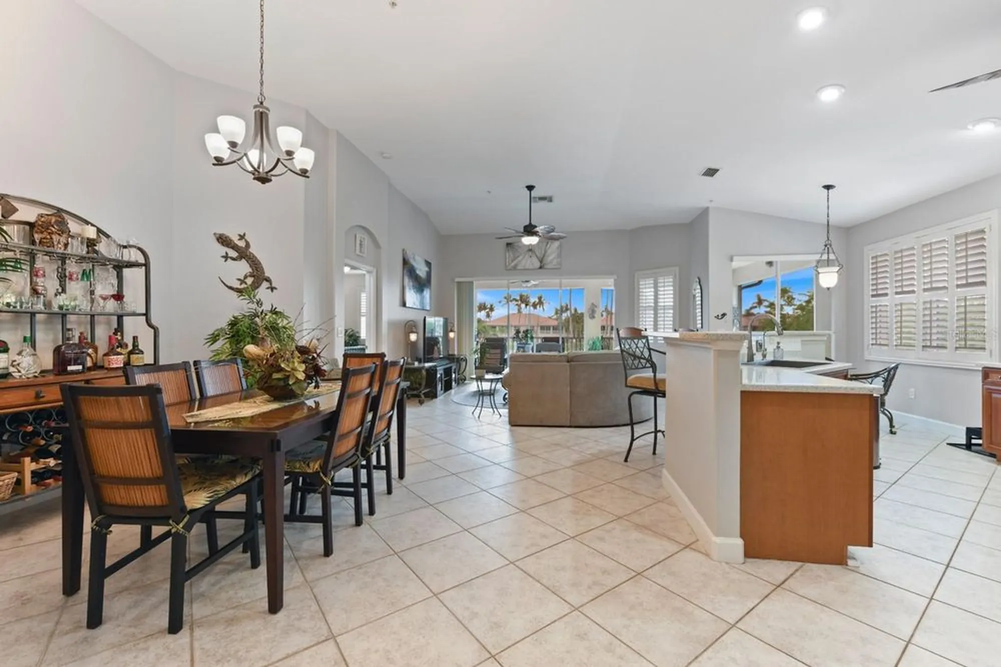 Property Slideshow image 8 of 61 | 3328 sunset key cir d, Punta Gorda, FL, 33955