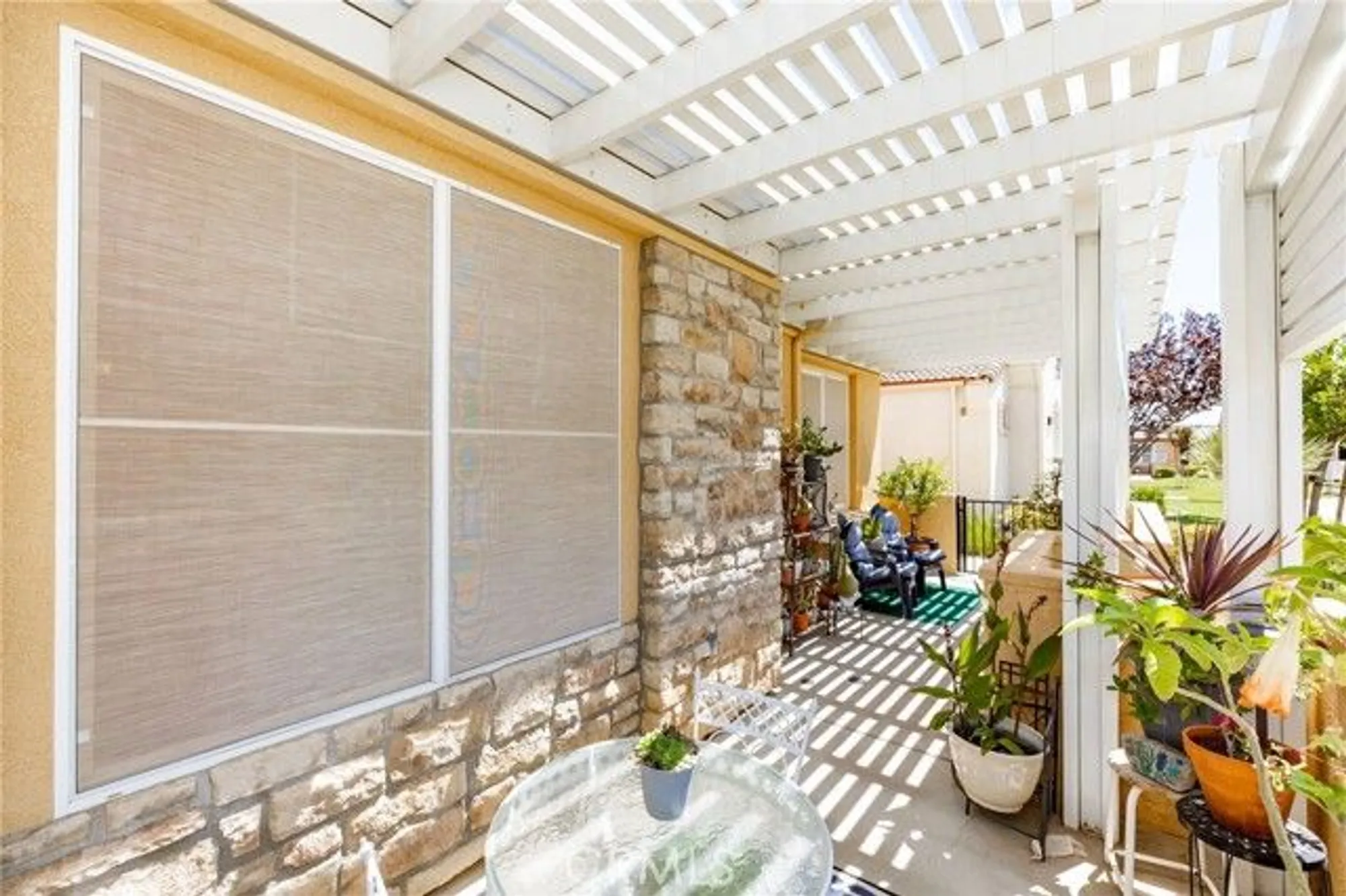 Property Slideshow image 34 of 62 | 126 thistle crk, Beaumont, CA, 92223