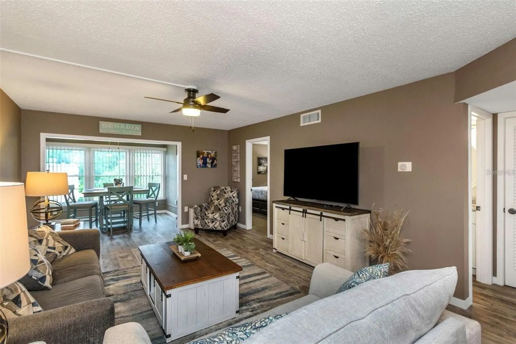 Property Slideshow image 5 of 37 | 940 virginia st 303, Dunedin, FL, 34698