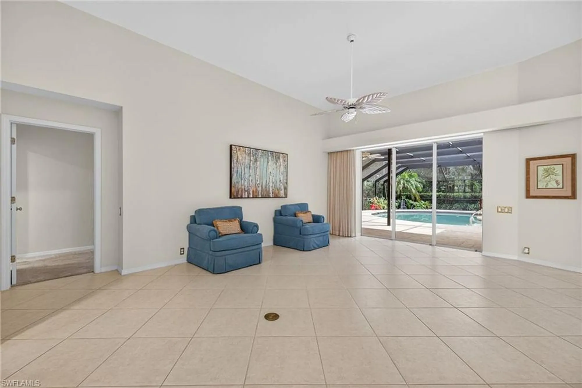 Property Slideshow image 5 of 44 | 3821 woodlake dr, Bonita Springs, FL, 34134