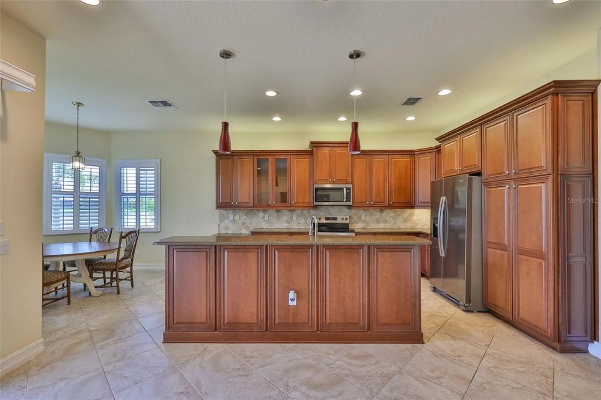 Property Slideshow image 12 of 75 | 16227 cape coral dr, Wimauma, FL, 33598