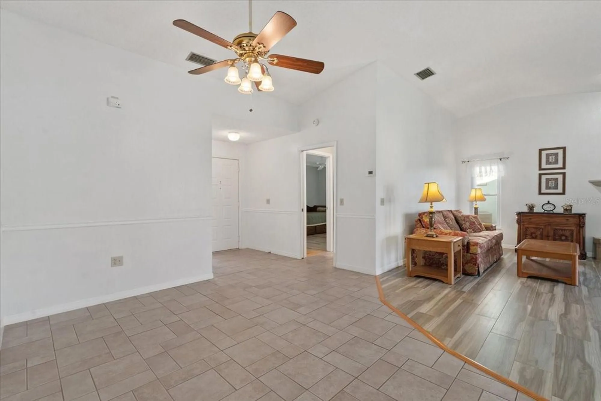 Property Slideshow image 14 of 48 | 508 foxwood blvd, Englewood, FL, 34223