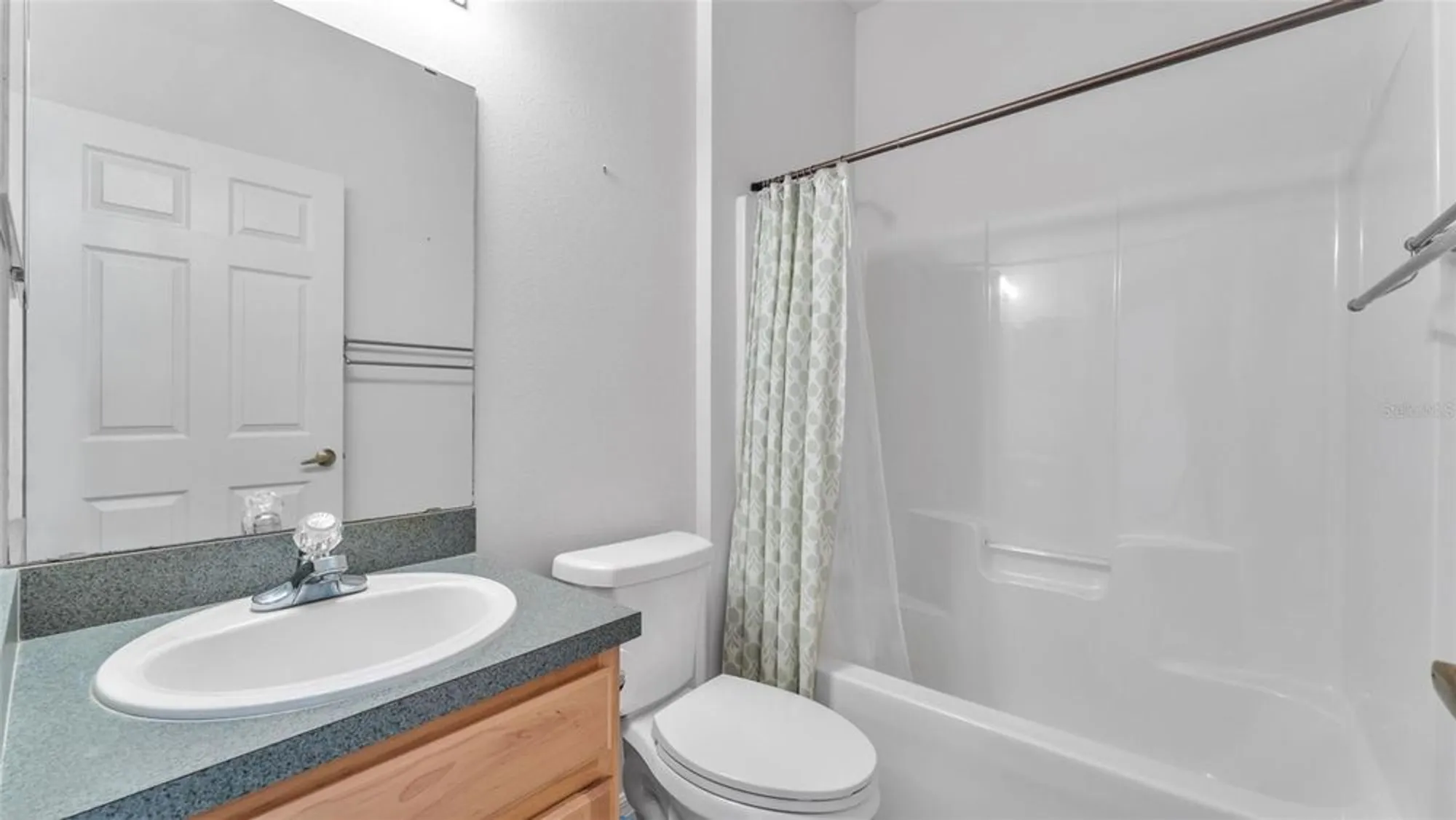 Property Slideshow image 30 of 37 | 4268 windchime ln, Lakeland, FL, 33811