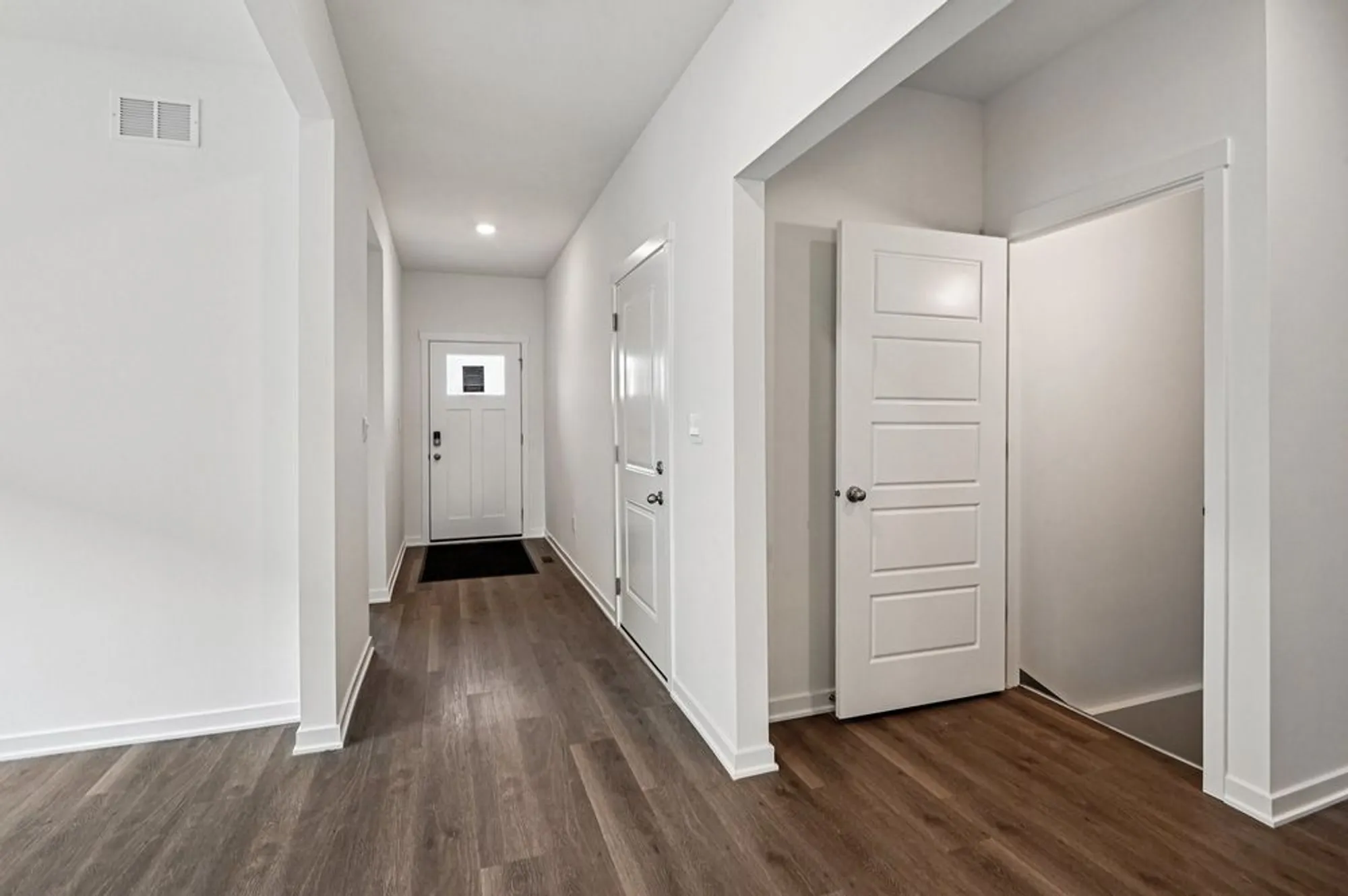 Property Slideshow image 2 of 35 | 2601 harnish dr, Algonquin, IL, 60102