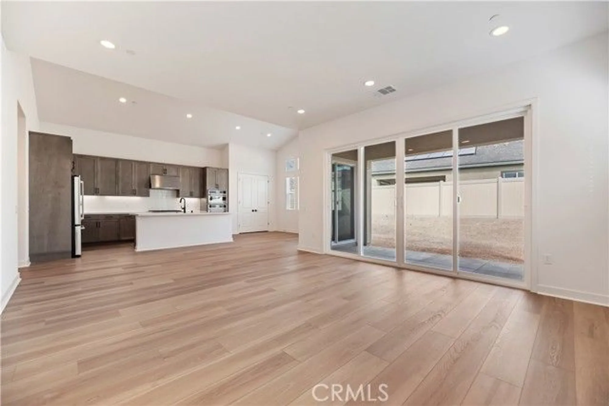 Property Slideshow image 4 of 22 | 28908 verdure ct, Santa Clarita, CA, 91350