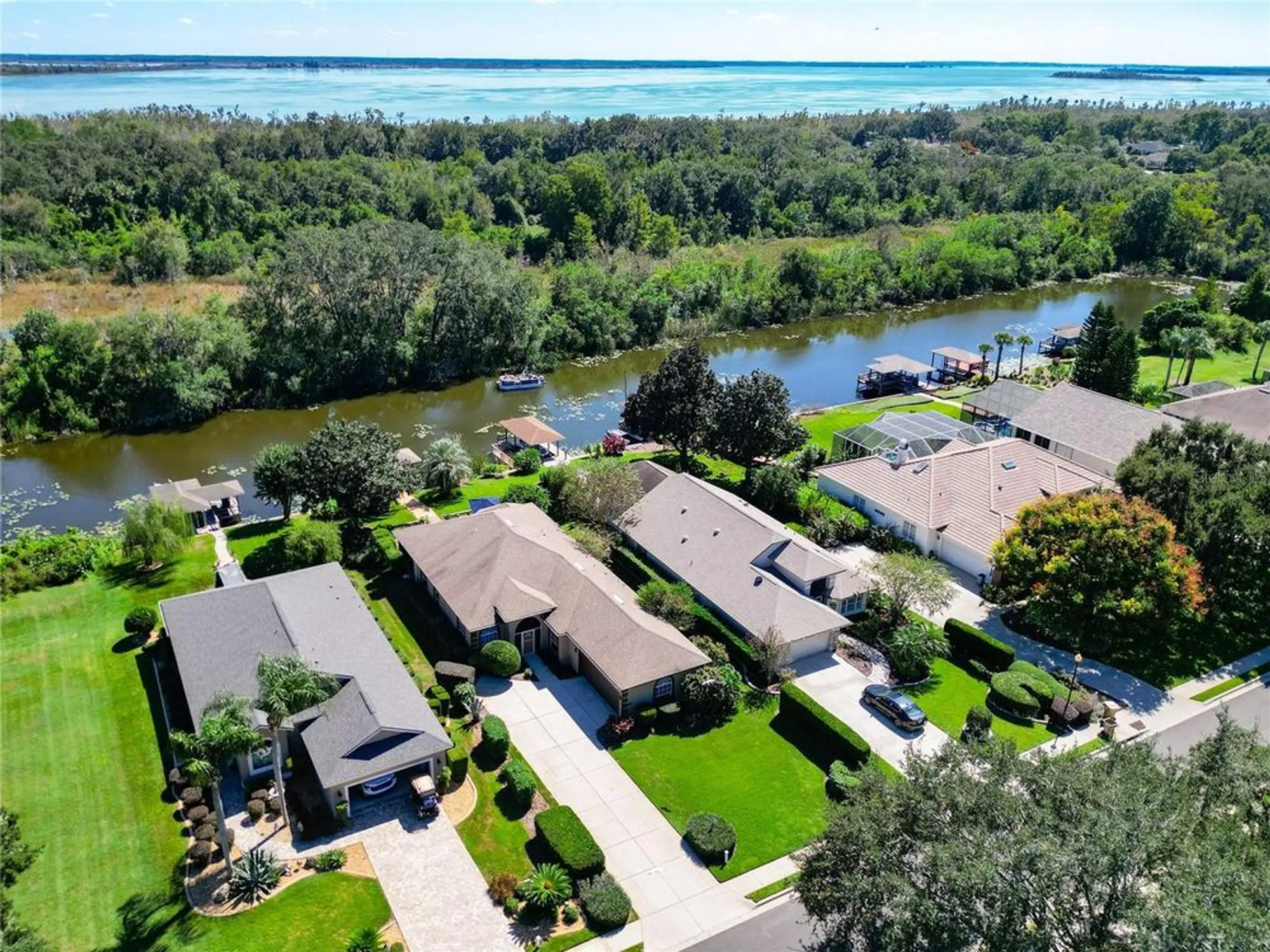 Property Slideshow image 44 of 50 | 6128 landings blvd, Lady Lake, FL, 32159